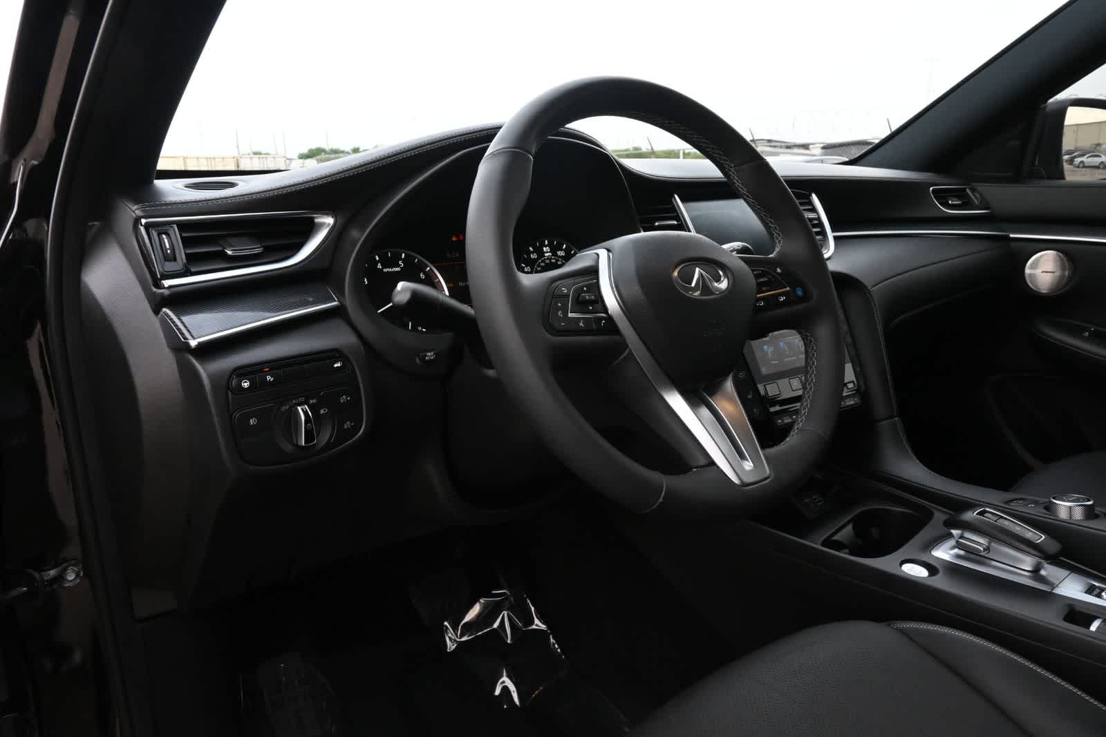 Thumbnail: 2023 INFINITI QX50 - 16