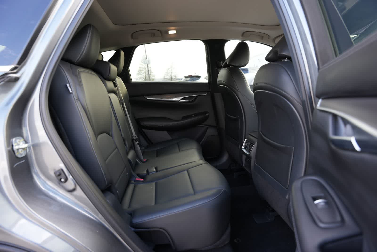 Thumbnail: 2023 INFINITI QX50 - 20