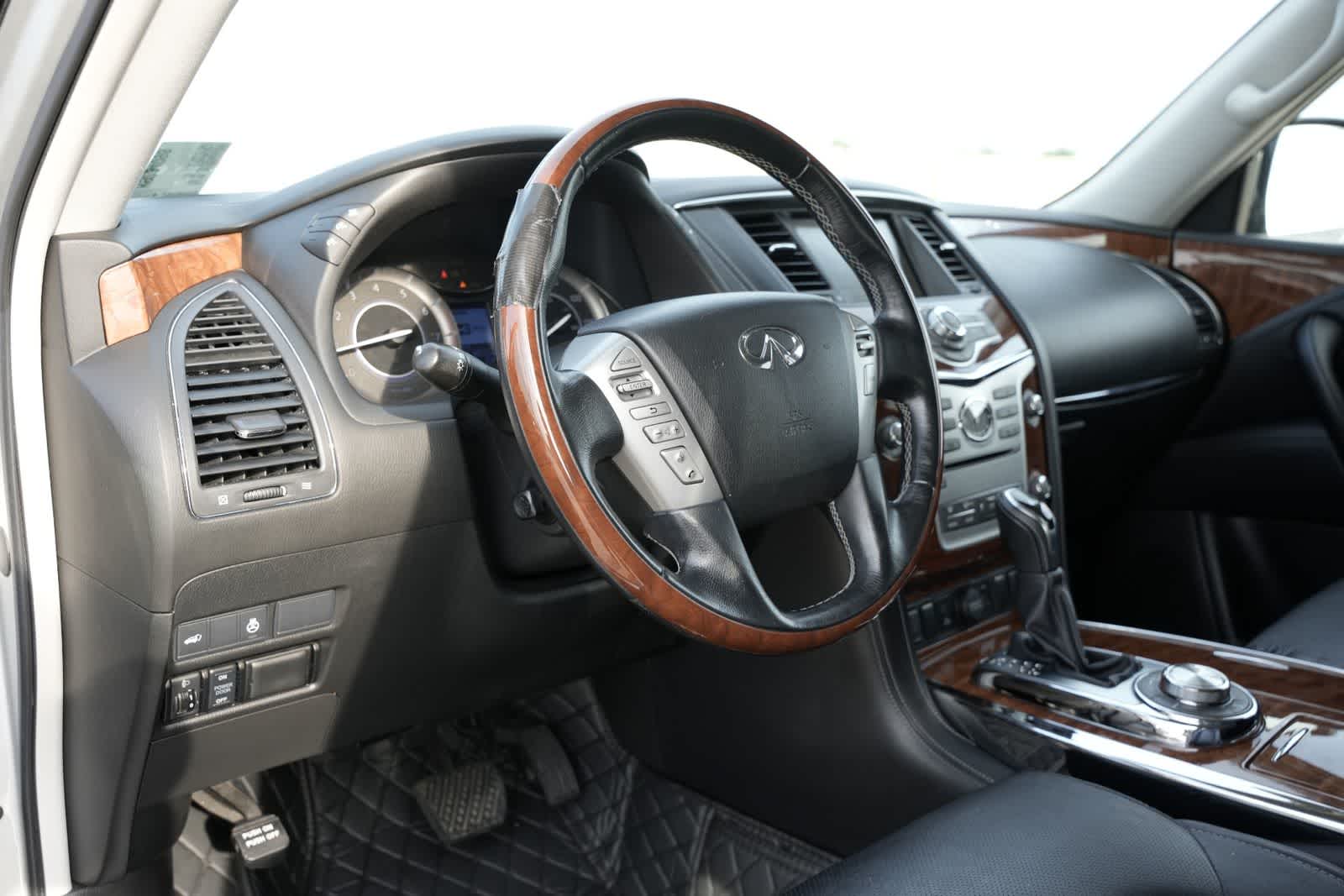 Thumbnail: 2019 INFINITI QX80 - 16