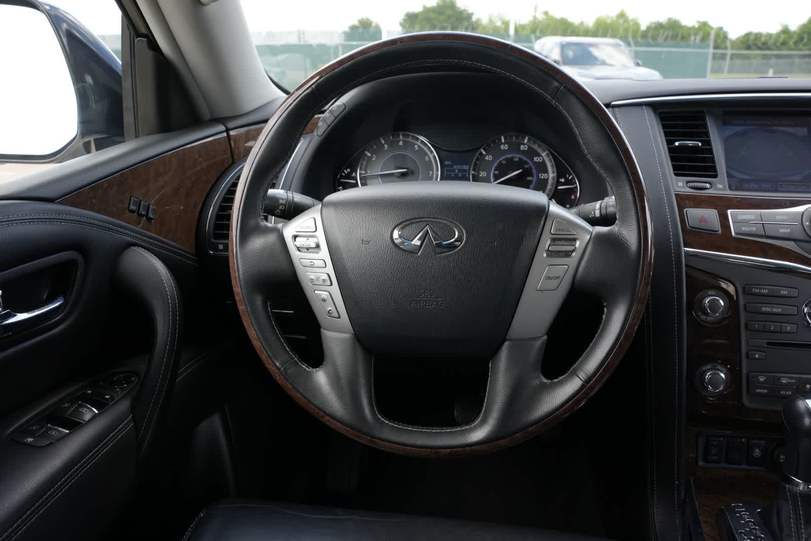 Thumbnail: 2017 INFINITI QX80 - 9