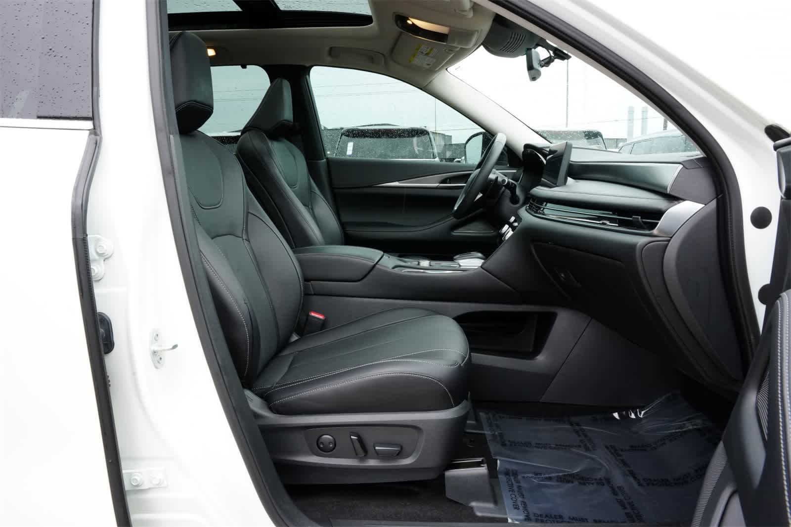 2024 INFINITI QX60 Luxe 22