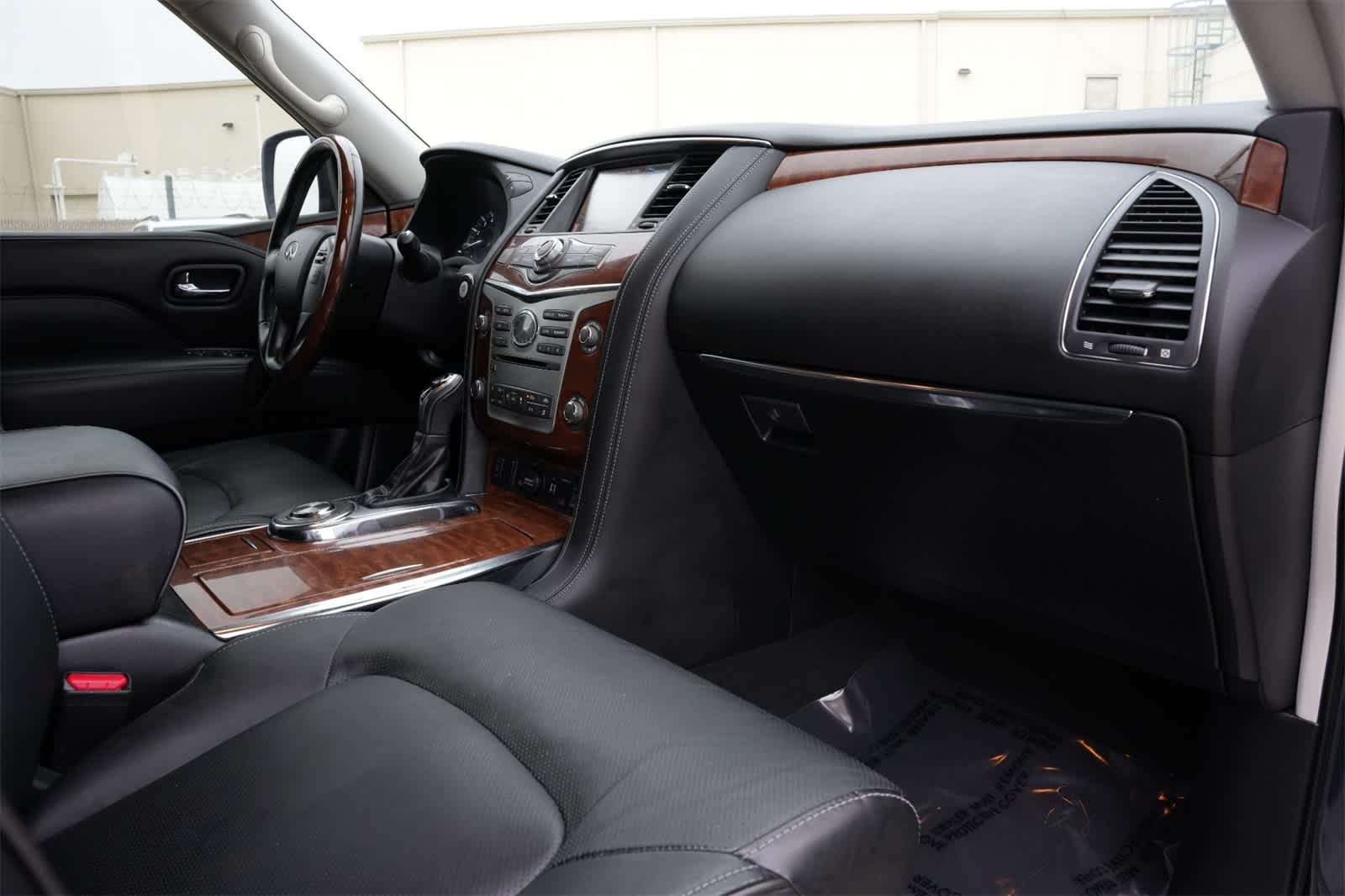 Thumbnail: 2018 INFINITI QX80 - 23