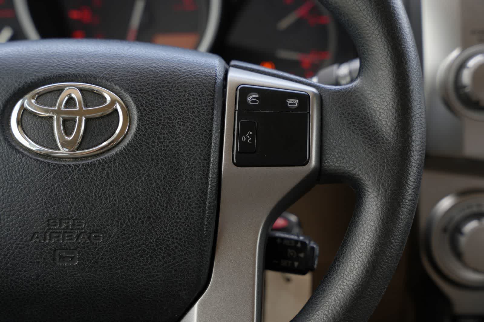 Thumbnail: 2012 Toyota 4Runner - 11