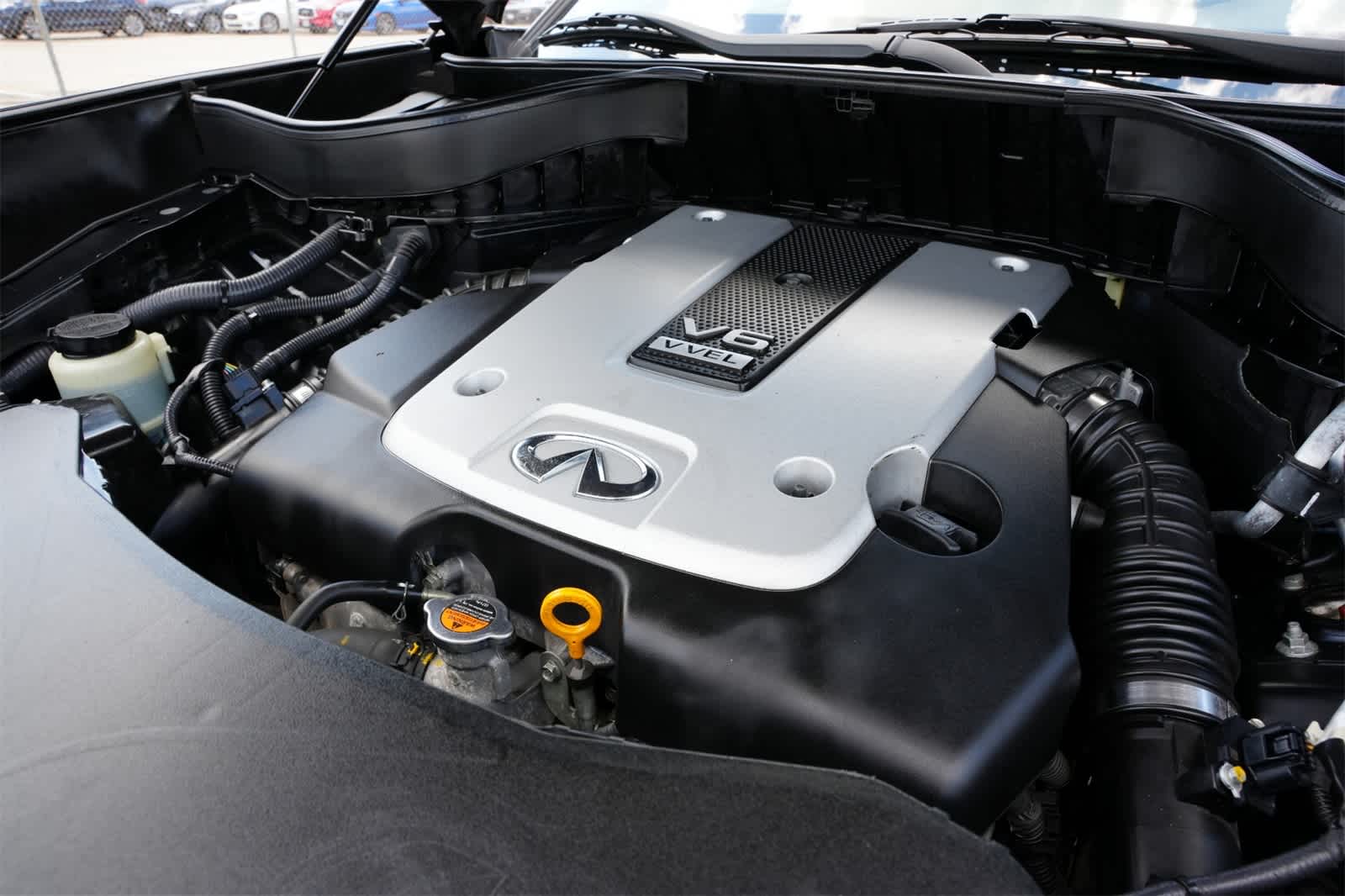 Thumbnail: 2015 INFINITI QX70 - 26