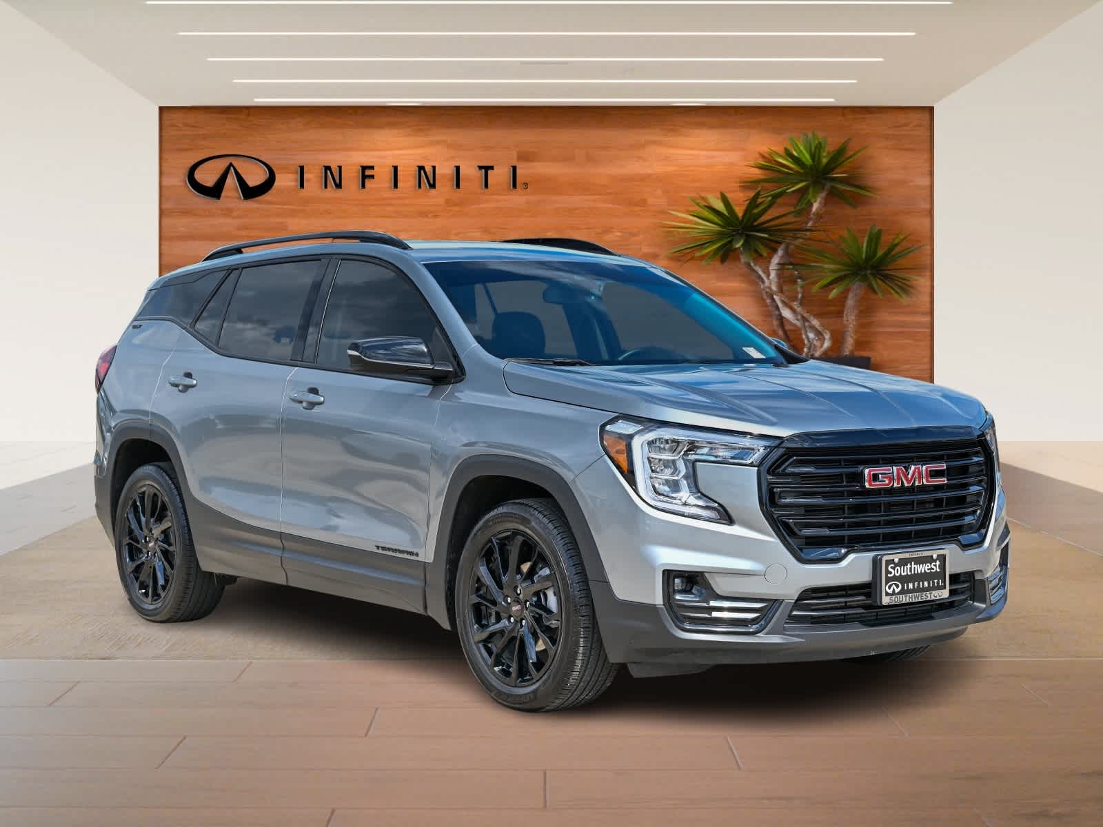 Thumbnail: 2024 GMC Terrain - 3