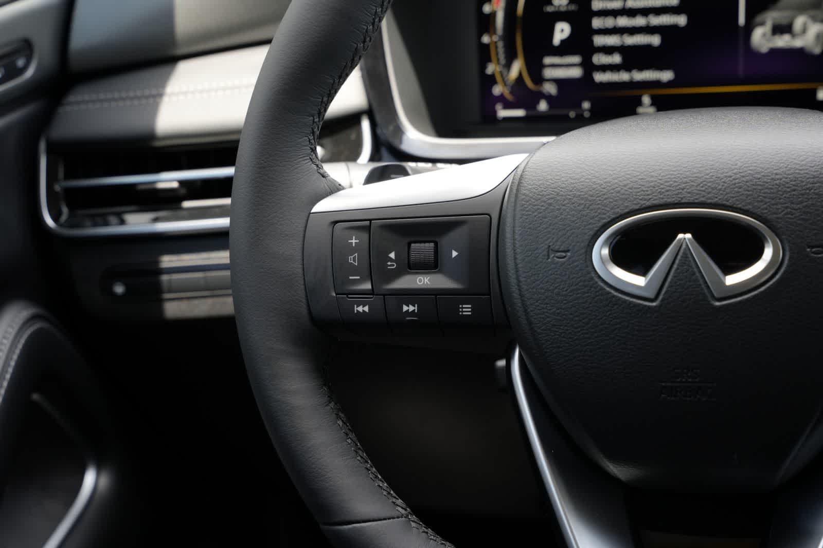 Thumbnail: 2027 INFINITI QX60 - 10