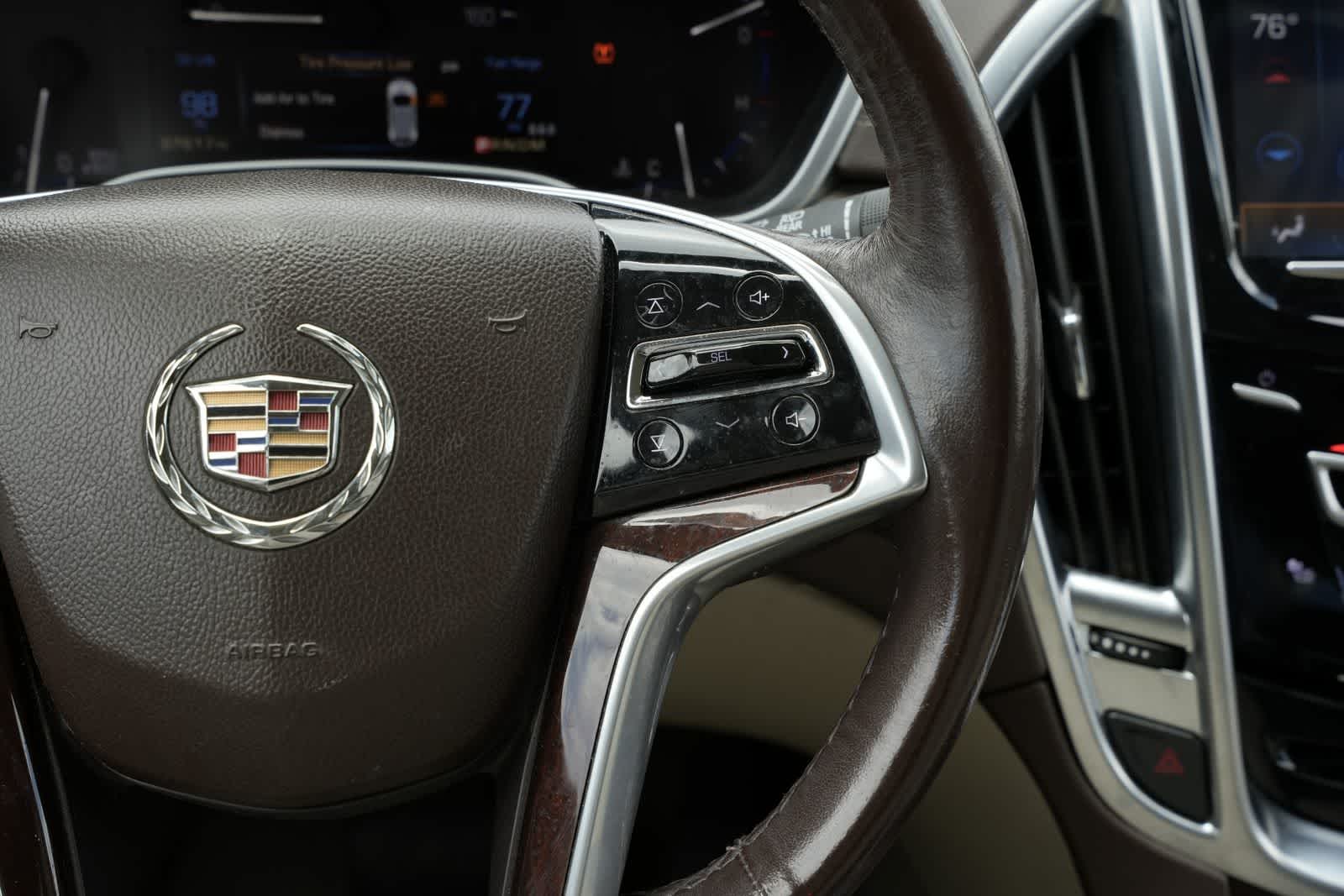 Thumbnail: 2015 Cadillac SRX - 11