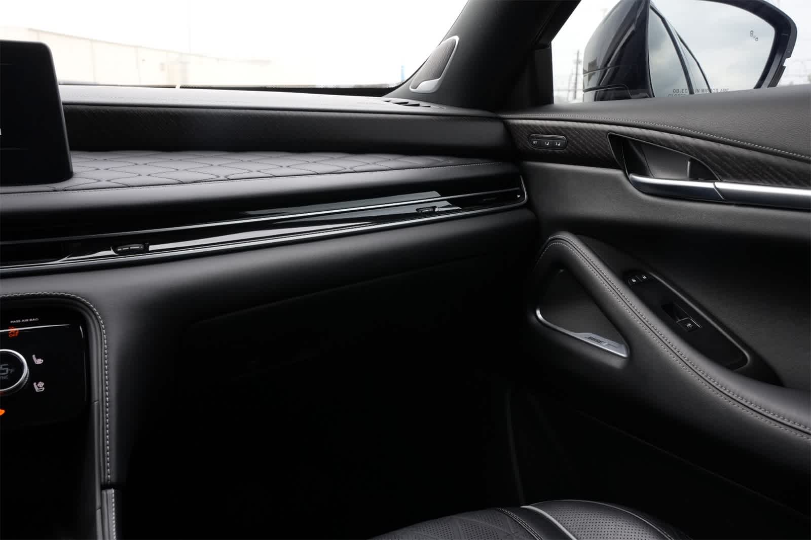 Thumbnail: 2024 INFINITI QX60 - 8