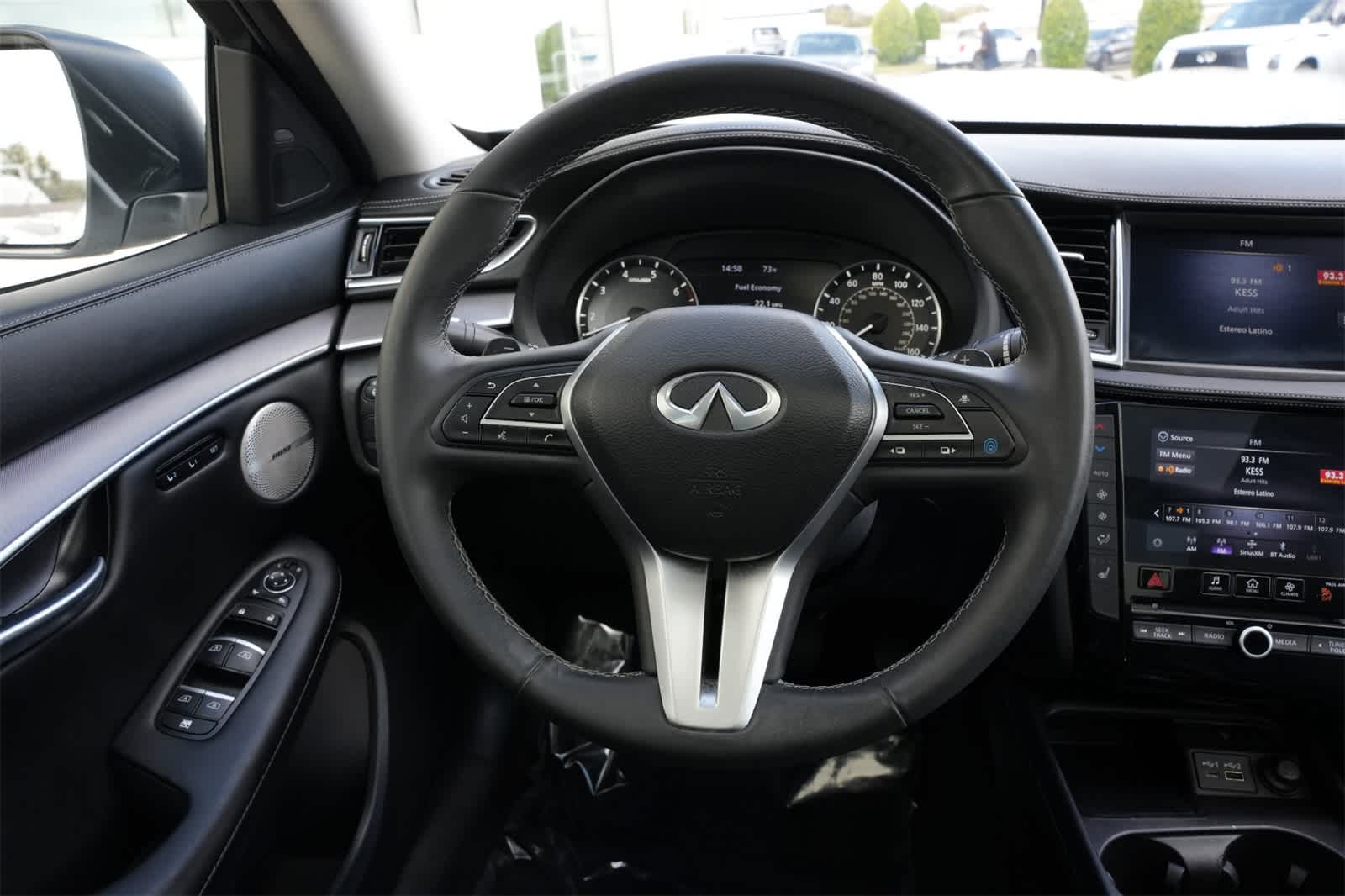 Thumbnail: 2023 INFINITI QX50 - 9