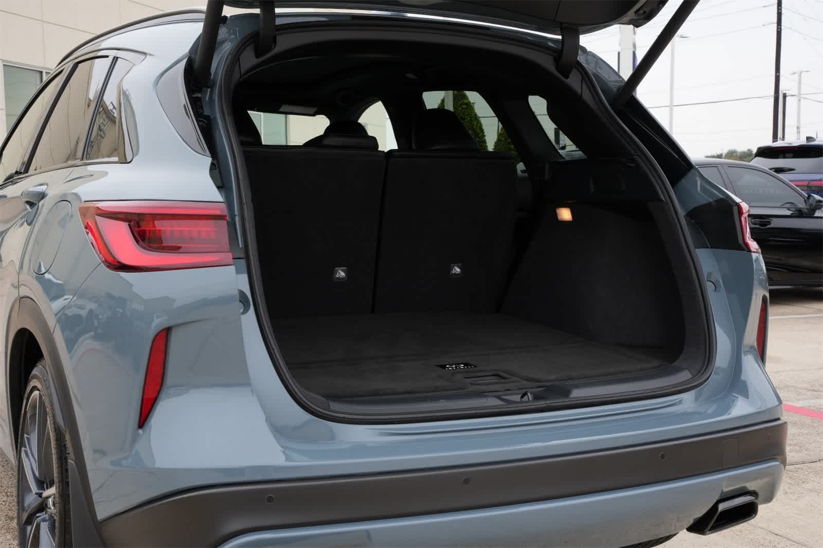 Thumbnail: 2025 INFINITI QX50 - 21