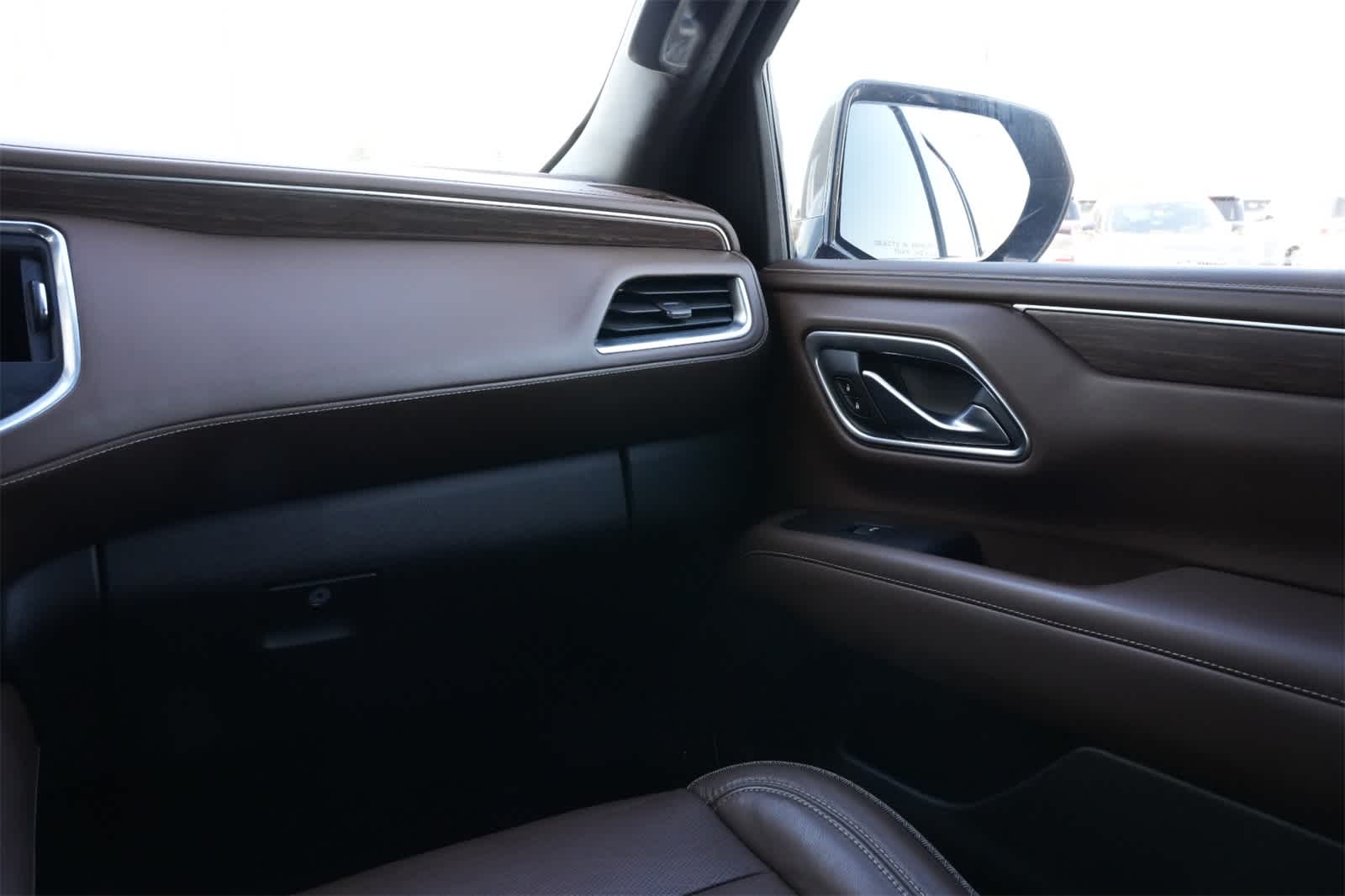 Thumbnail: 2021 Chevrolet Tahoe - 8