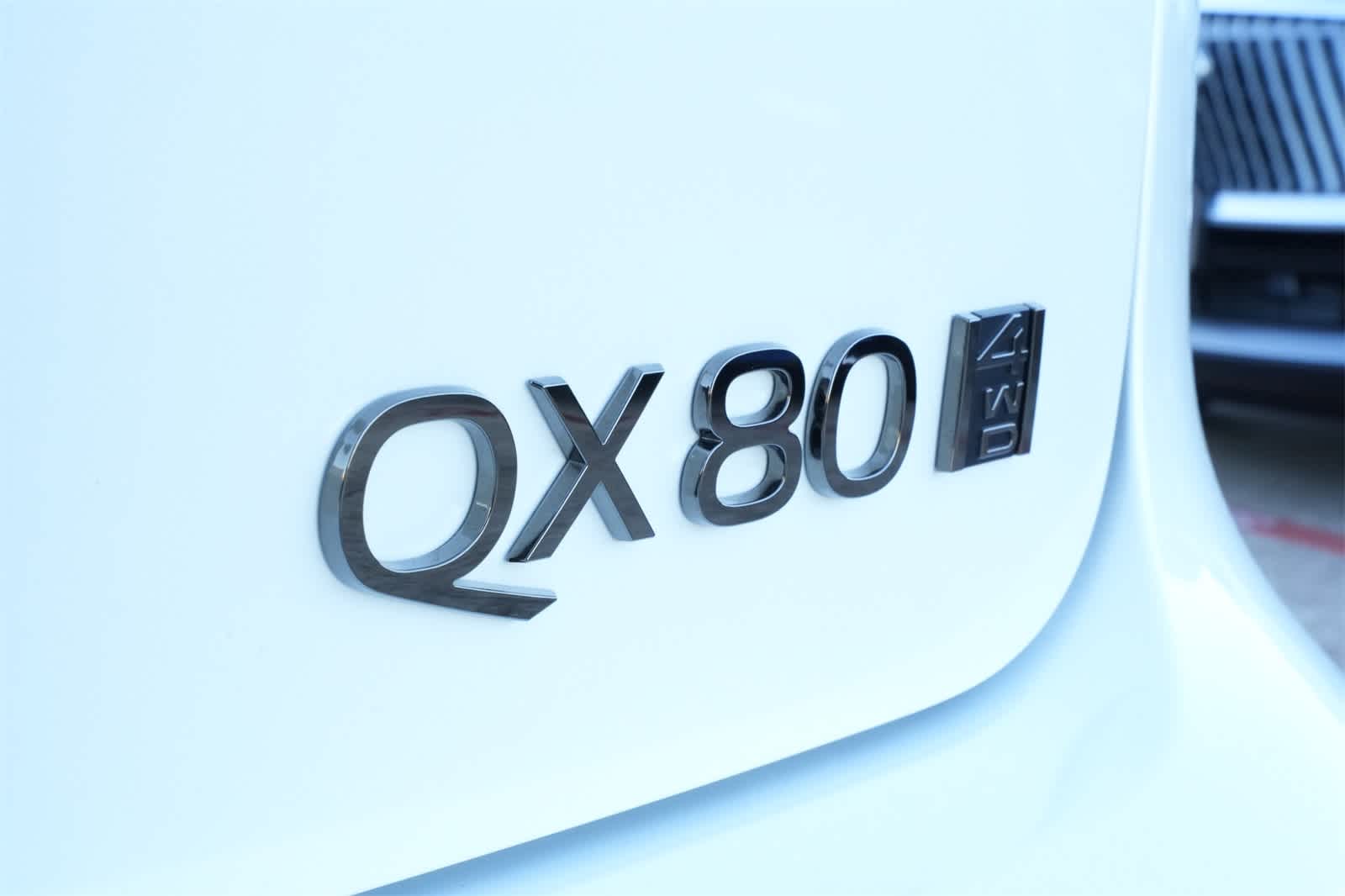 Thumbnail: 2026 INFINITI QX80 - 20