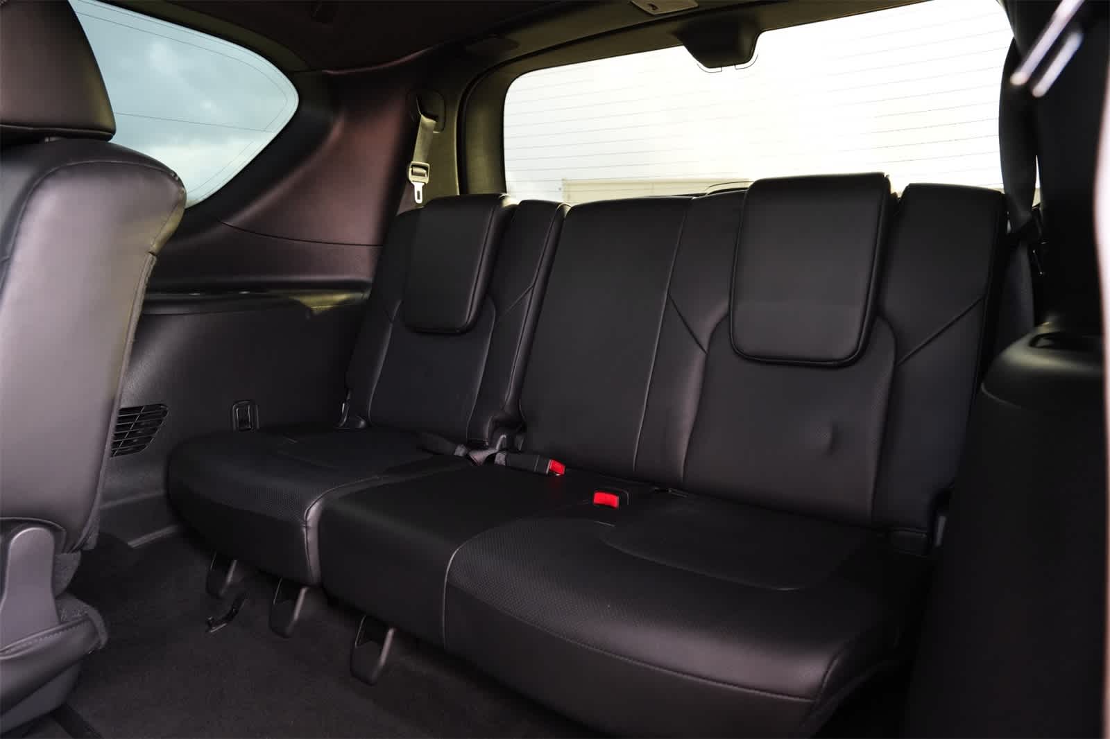 Thumbnail: 2022 INFINITI QX80 - 20