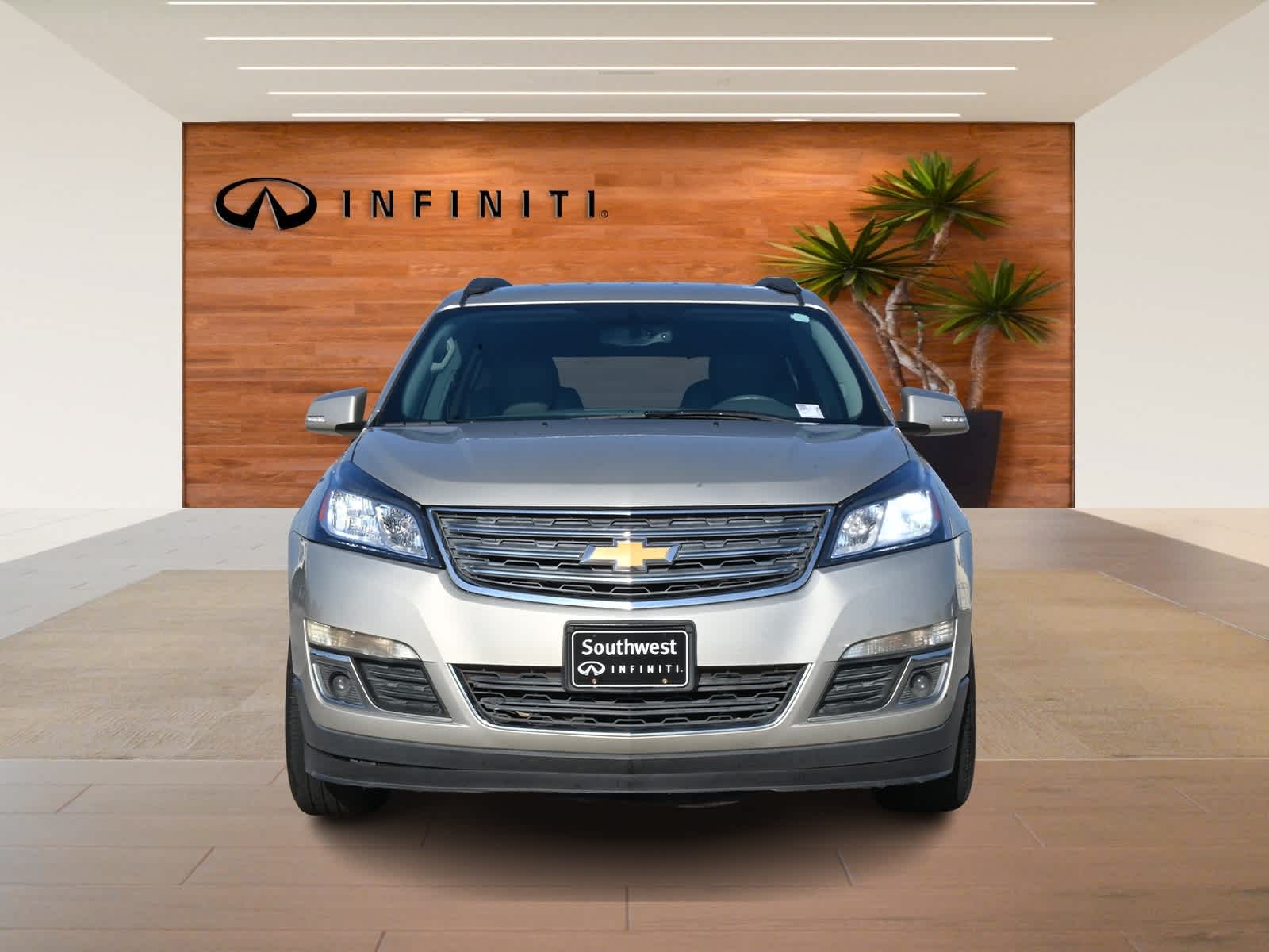 Thumbnail: 2014 Chevrolet Traverse - 2