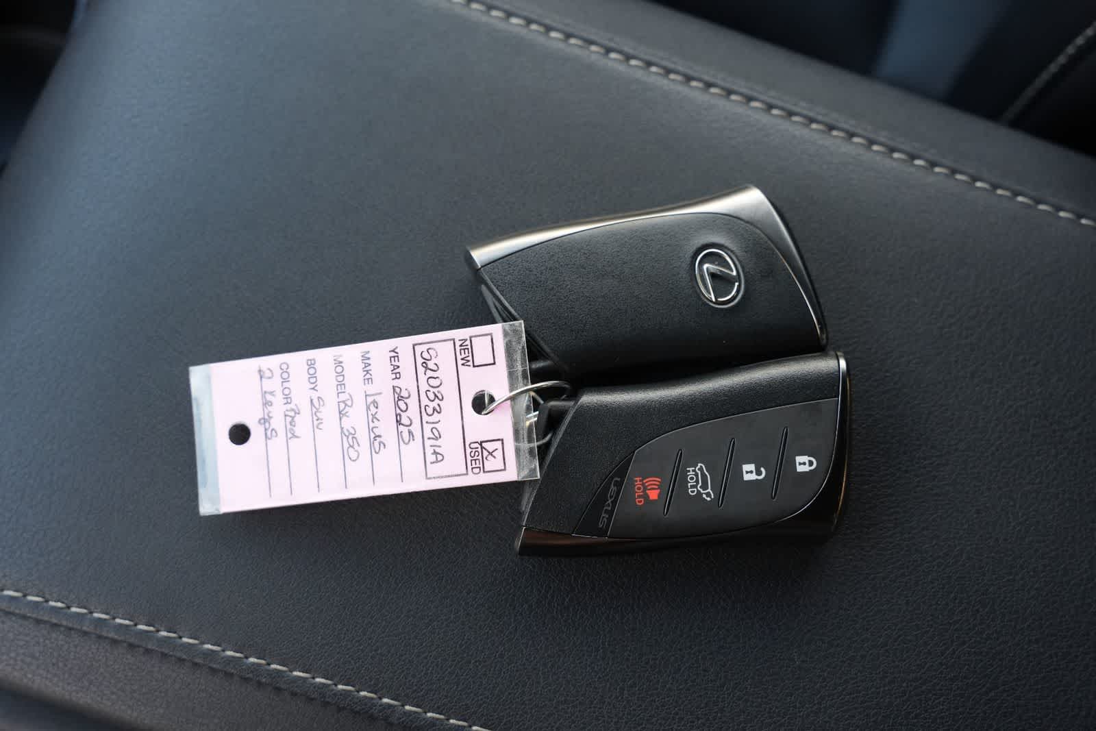 Thumbnail: 2025 Lexus RX - 29