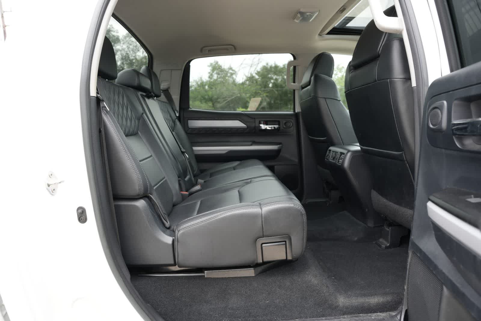 Thumbnail: 2018 Toyota Tundra - 17