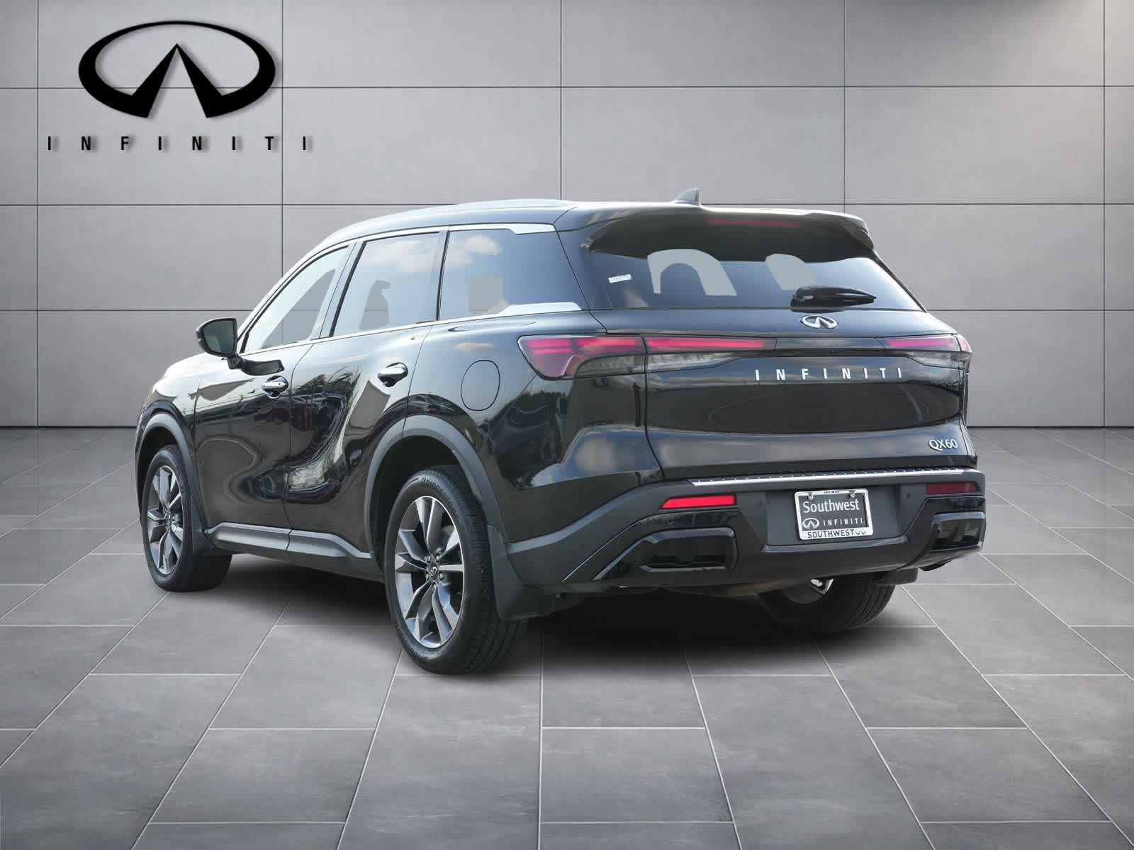 Thumbnail: 2023 INFINITI QX60 - 4