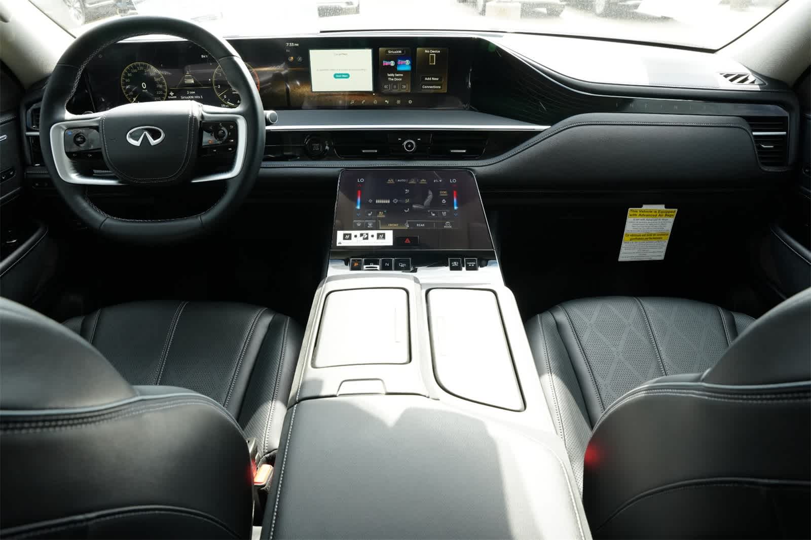 Thumbnail: 2025 INFINITI QX80 - 7