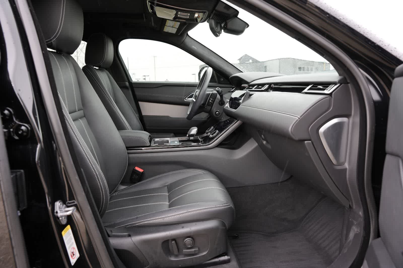 Thumbnail: 2023 Land Rover Range Rover Velar - 22
