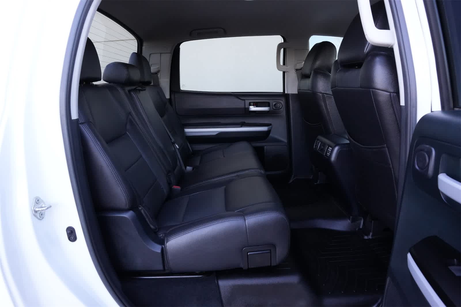 Thumbnail: 2018 Toyota Tundra - 22