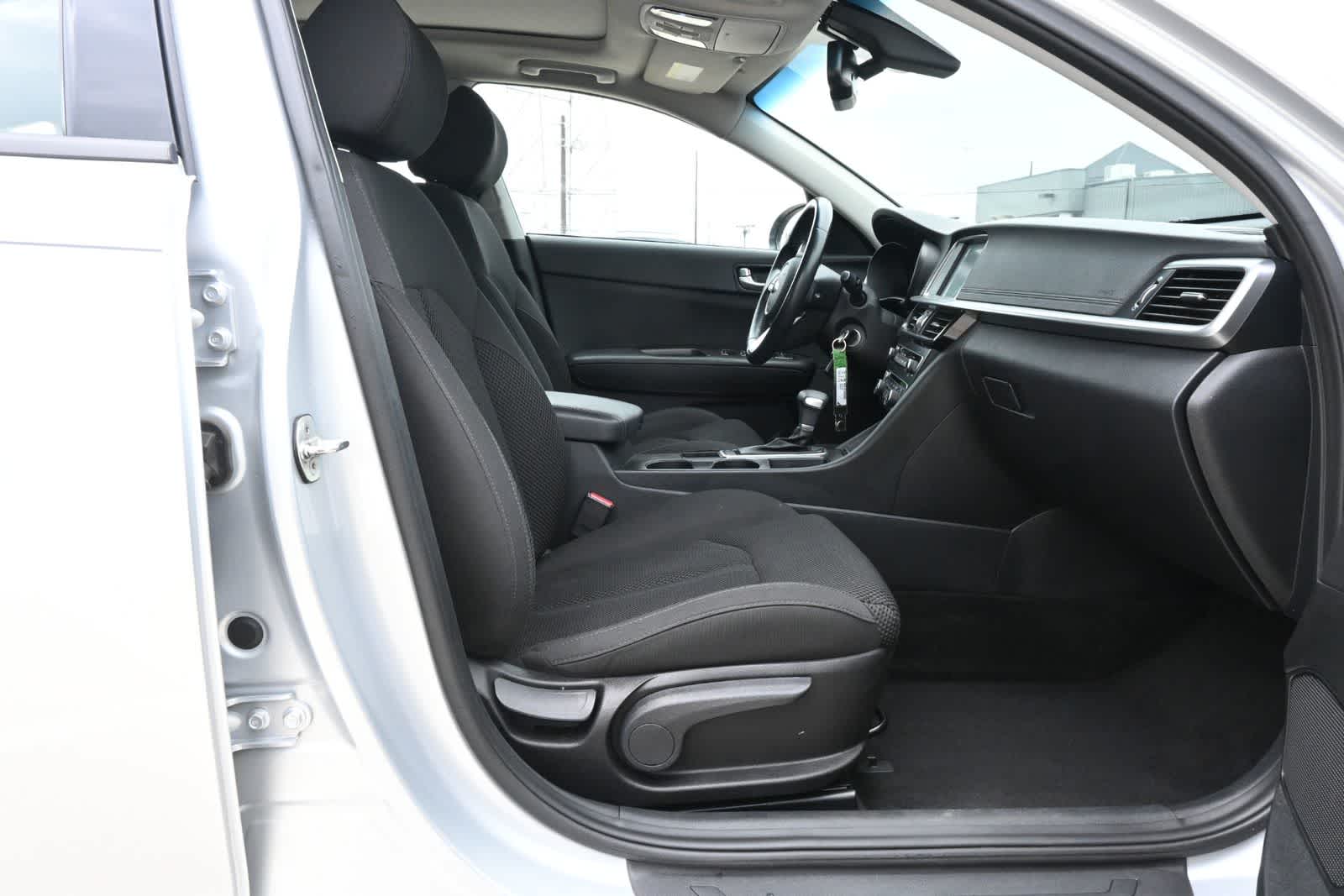 Thumbnail: 2019 Kia Optima - 24