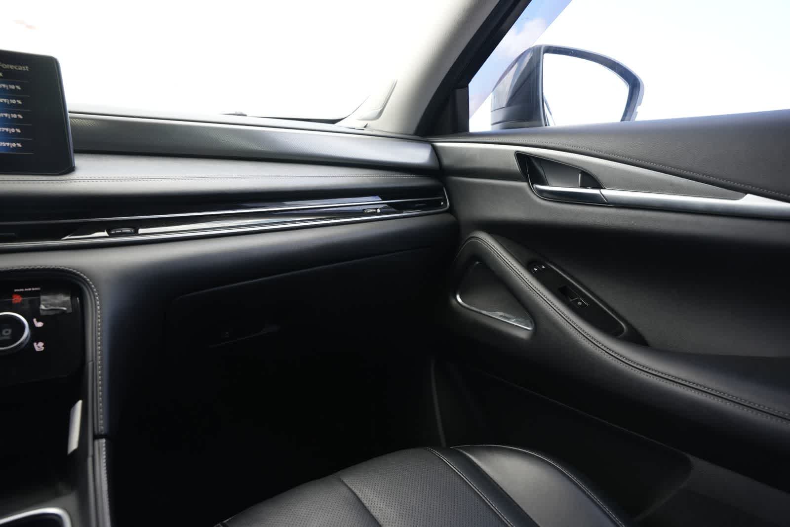 Thumbnail: 2023 INFINITI QX60 - 8