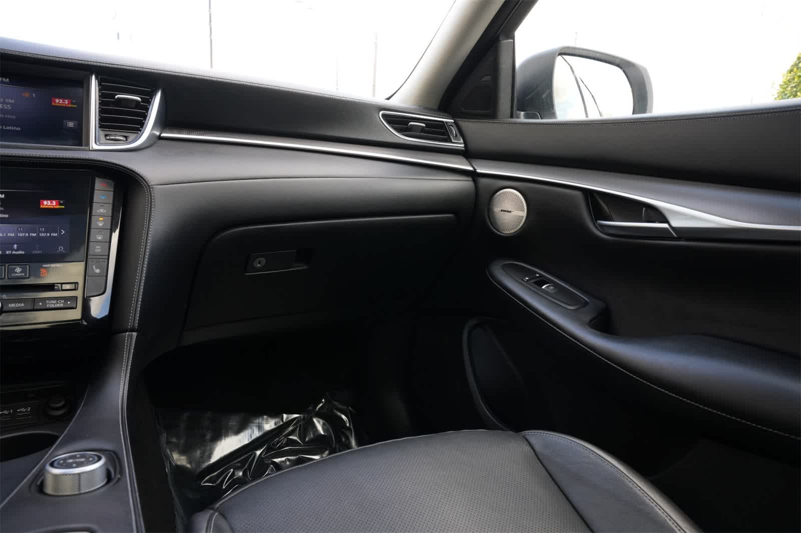 Thumbnail: 2023 INFINITI QX50 - 8