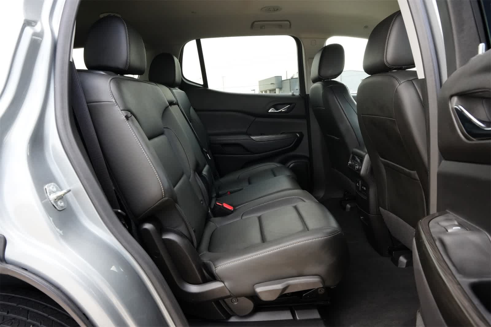 2023 GMC Acadia SLT 20