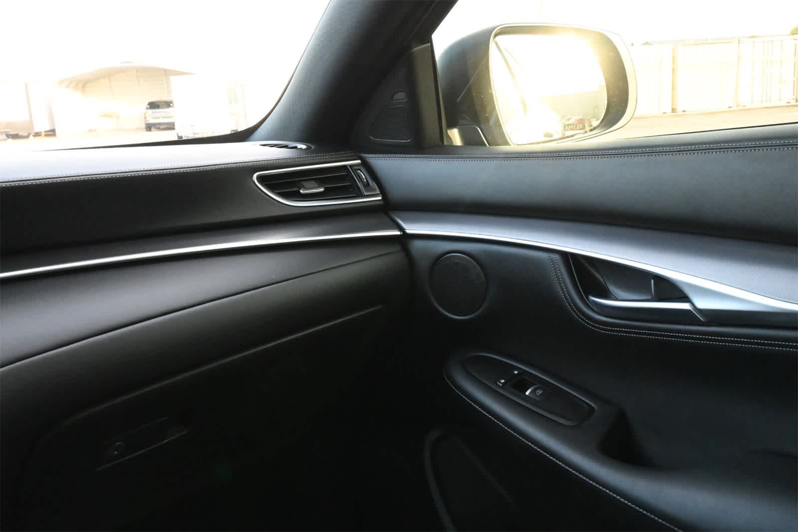 Thumbnail: 2022 INFINITI QX55 - 8