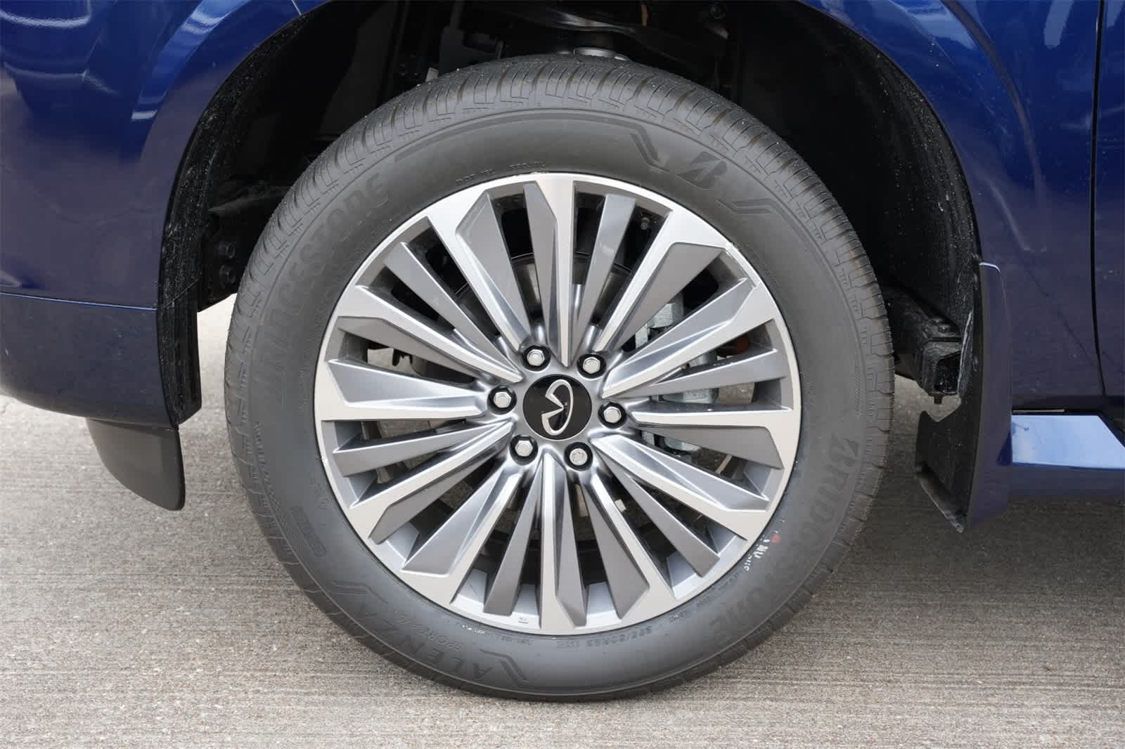 2025 INFINITI QX80 Sensory 20