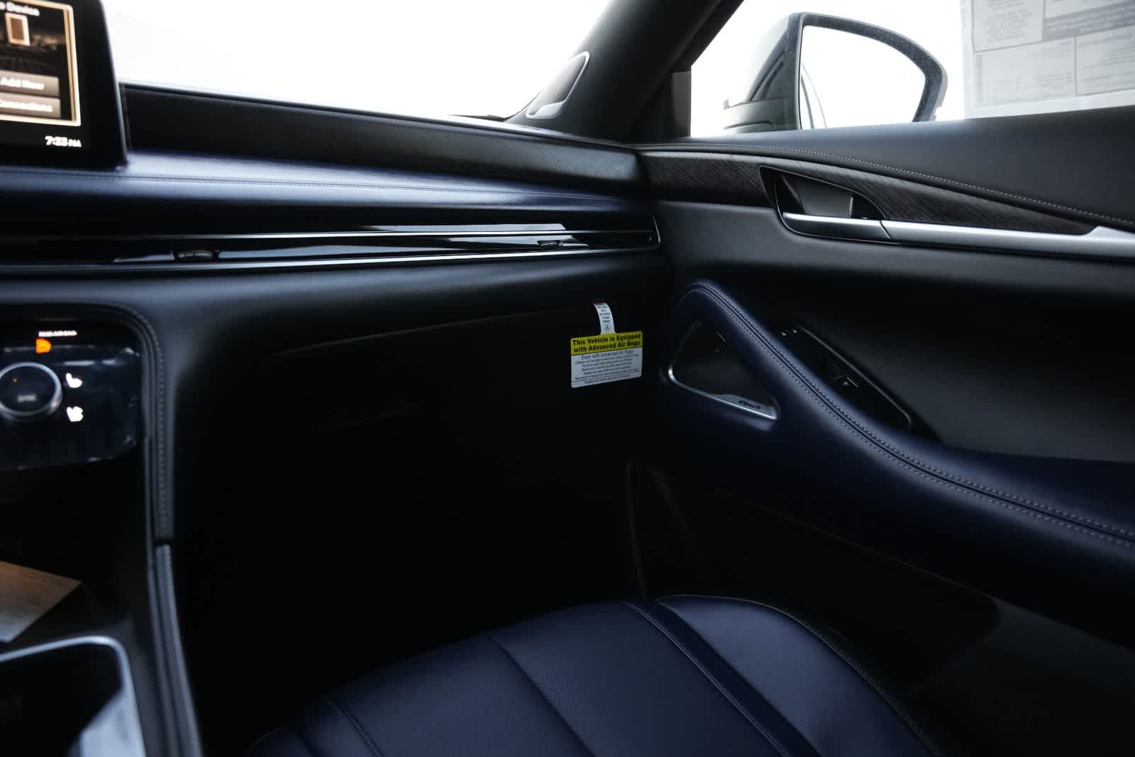 Thumbnail: 2026 INFINITI QX60 - 8