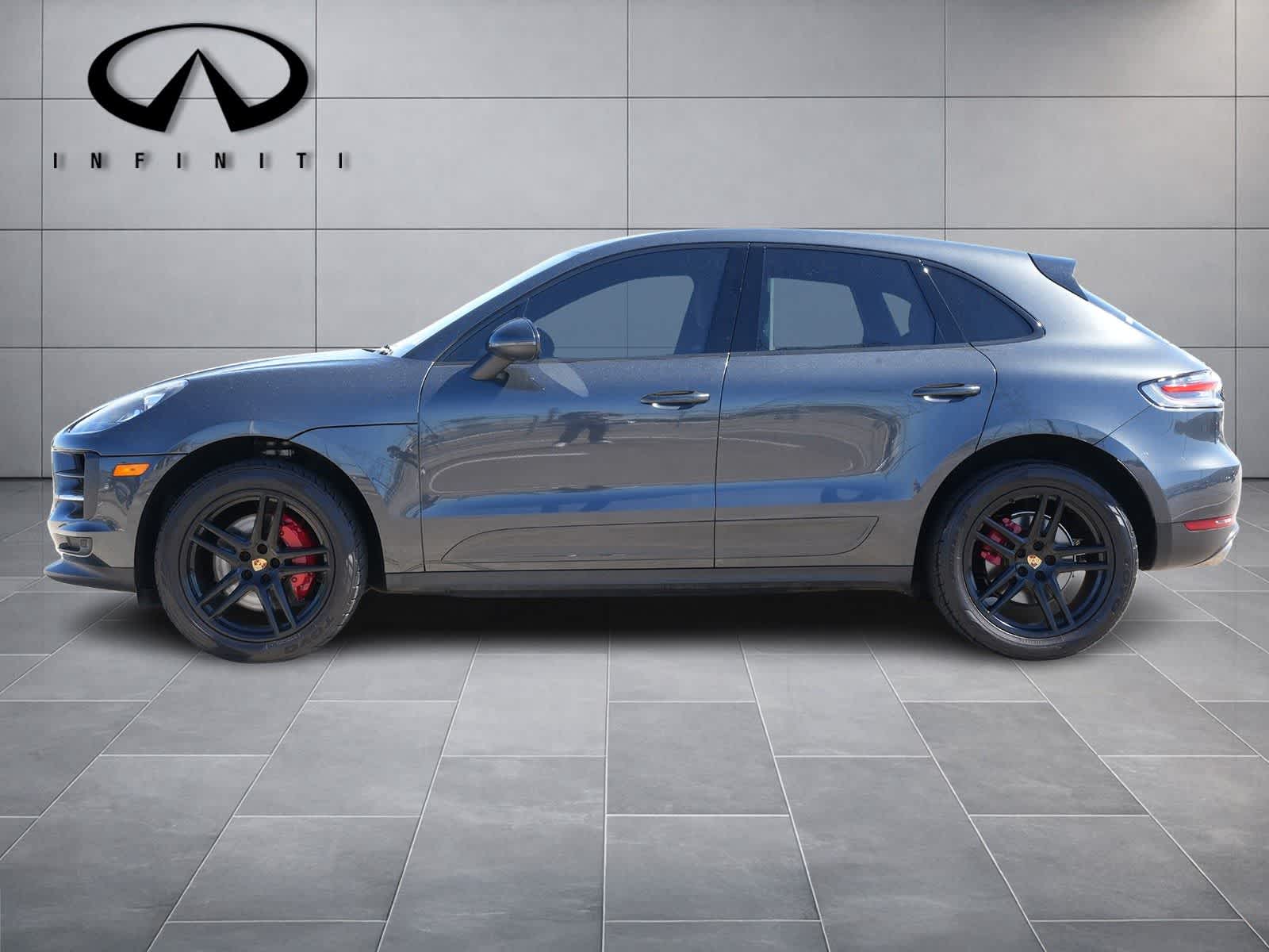 Thumbnail: 2021 Porsche Macan - 4