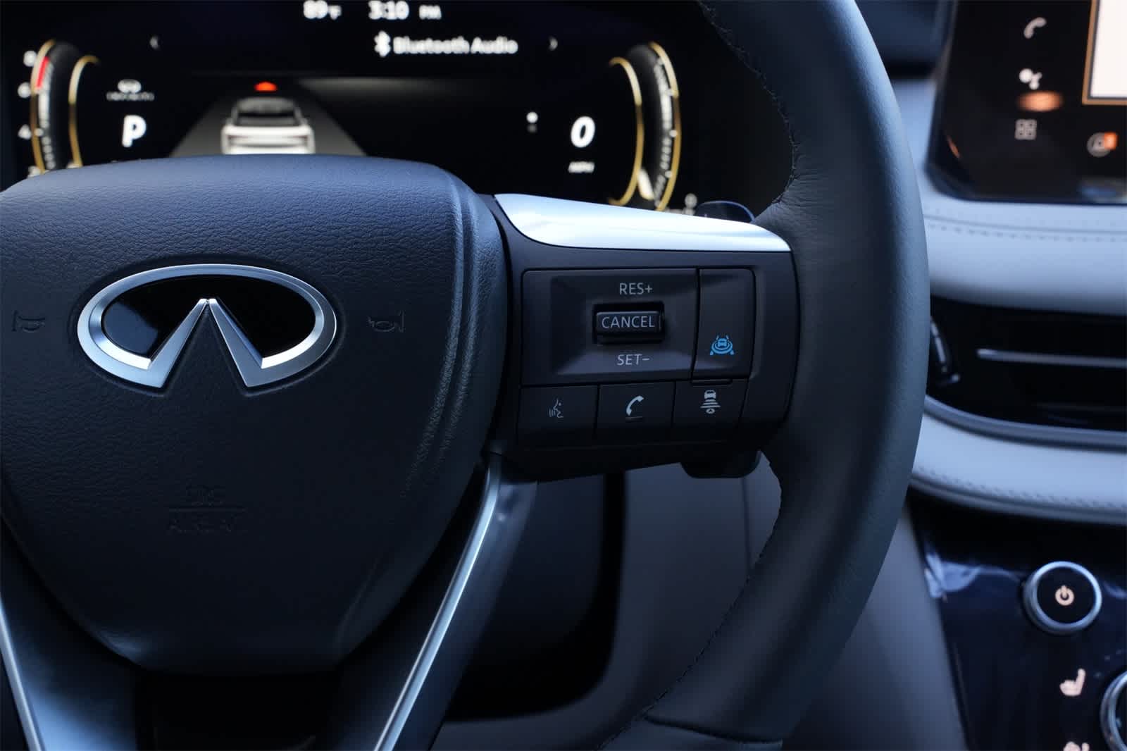 Thumbnail: 2026 INFINITI QX60 - 11