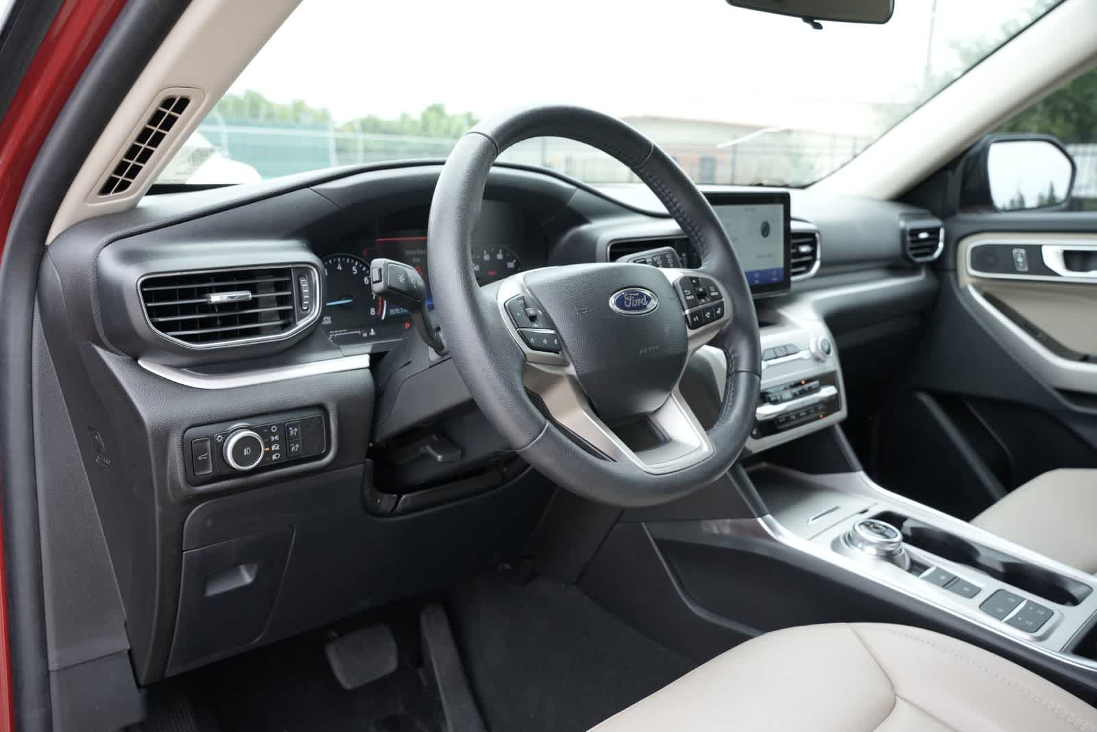 Thumbnail: 2024 Ford Explorer - 14
