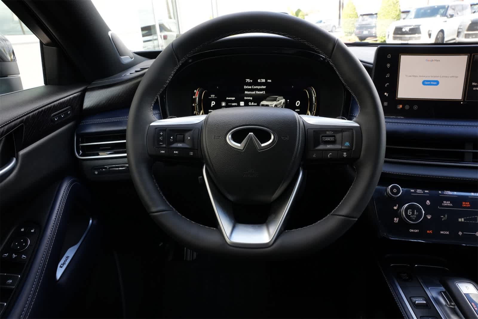 Thumbnail: 2026 INFINITI QX60 - 9