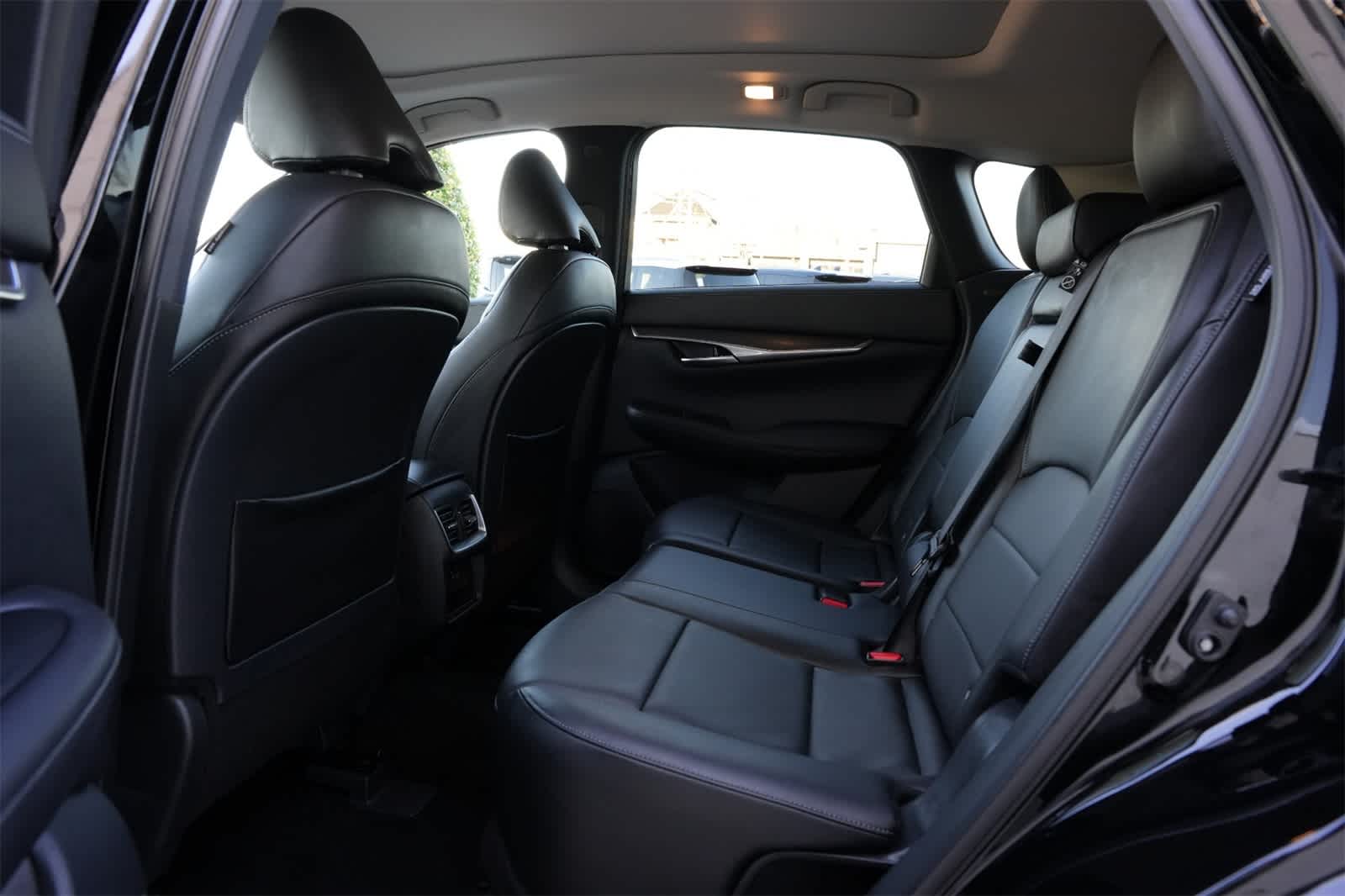 Thumbnail: 2025 INFINITI QX50 - 18