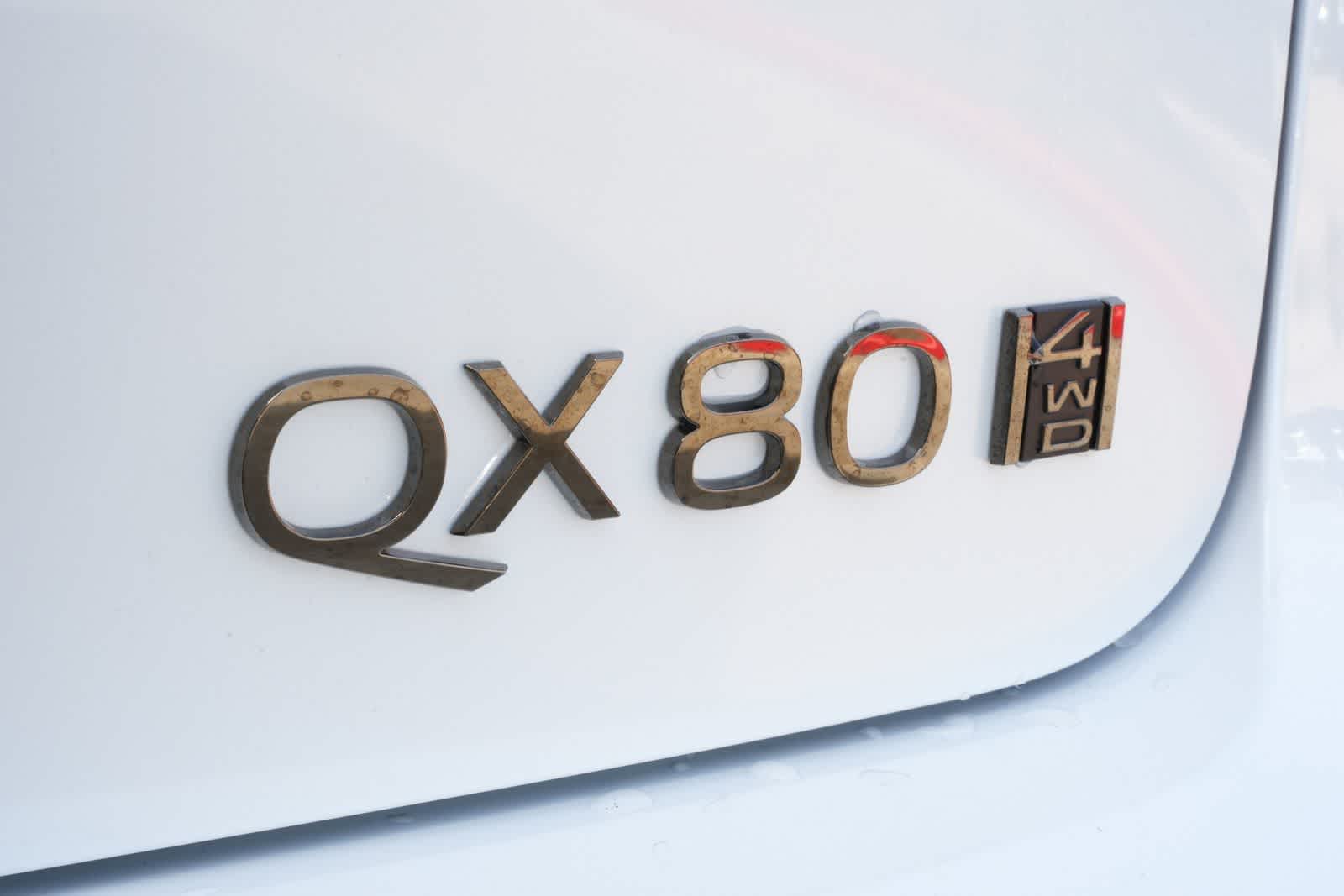 Thumbnail: 2026 INFINITI QX80 - 20