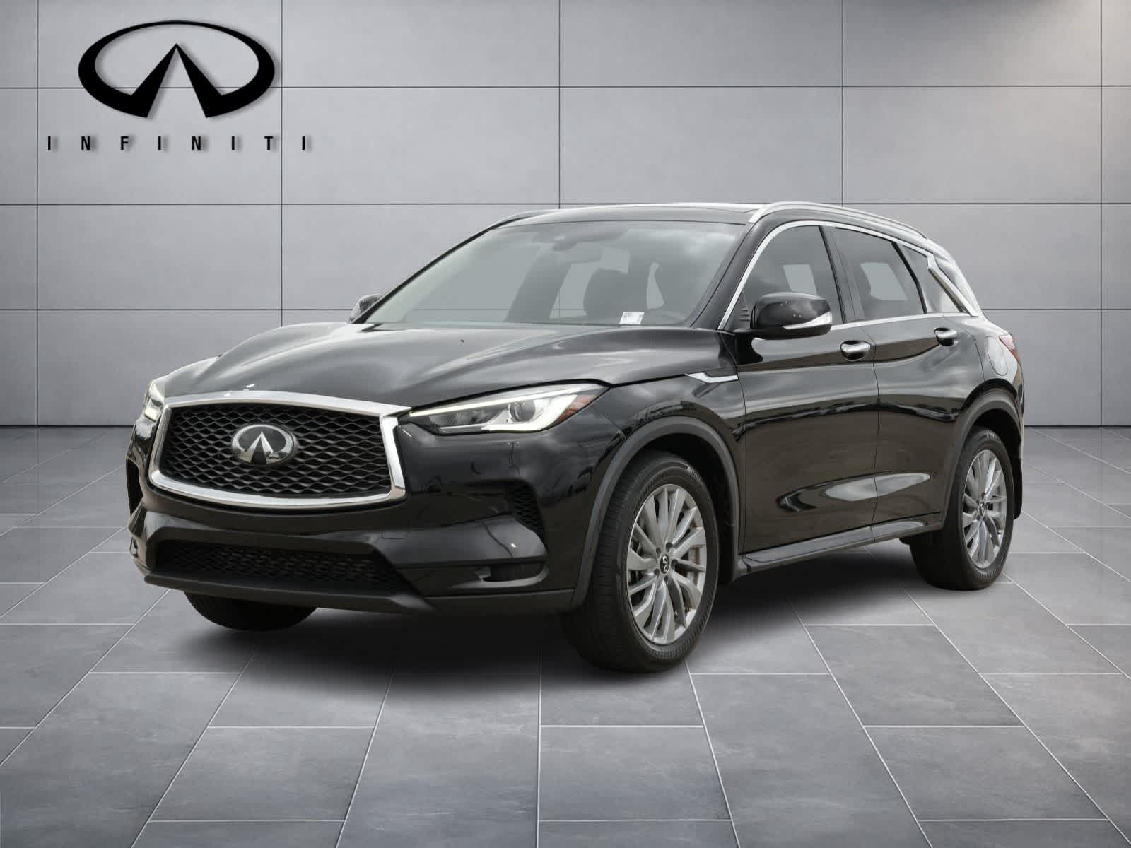 Thumbnail: 2023 INFINITI QX50 - 1