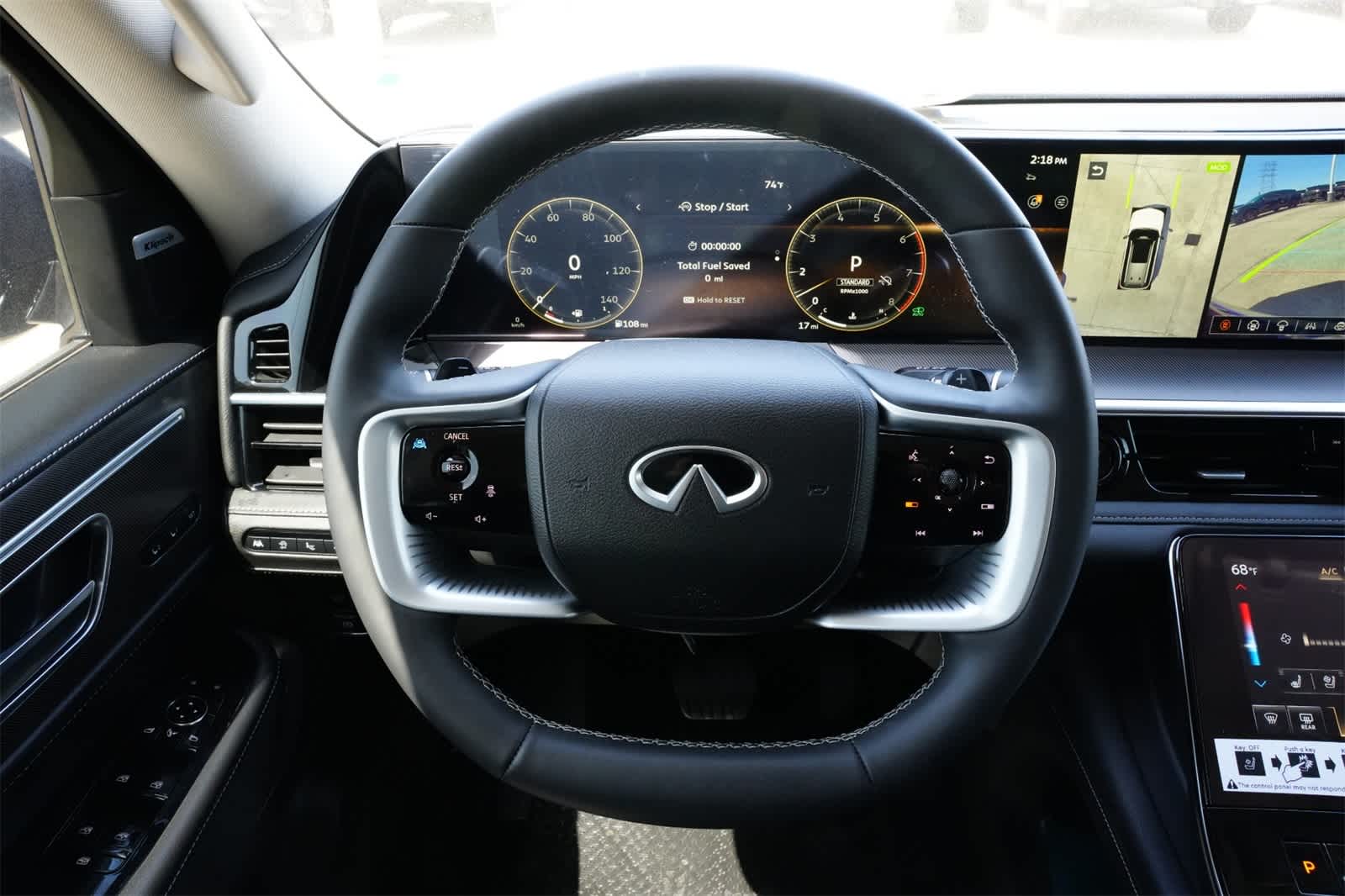 Thumbnail: 2025 INFINITI QX80 - 9