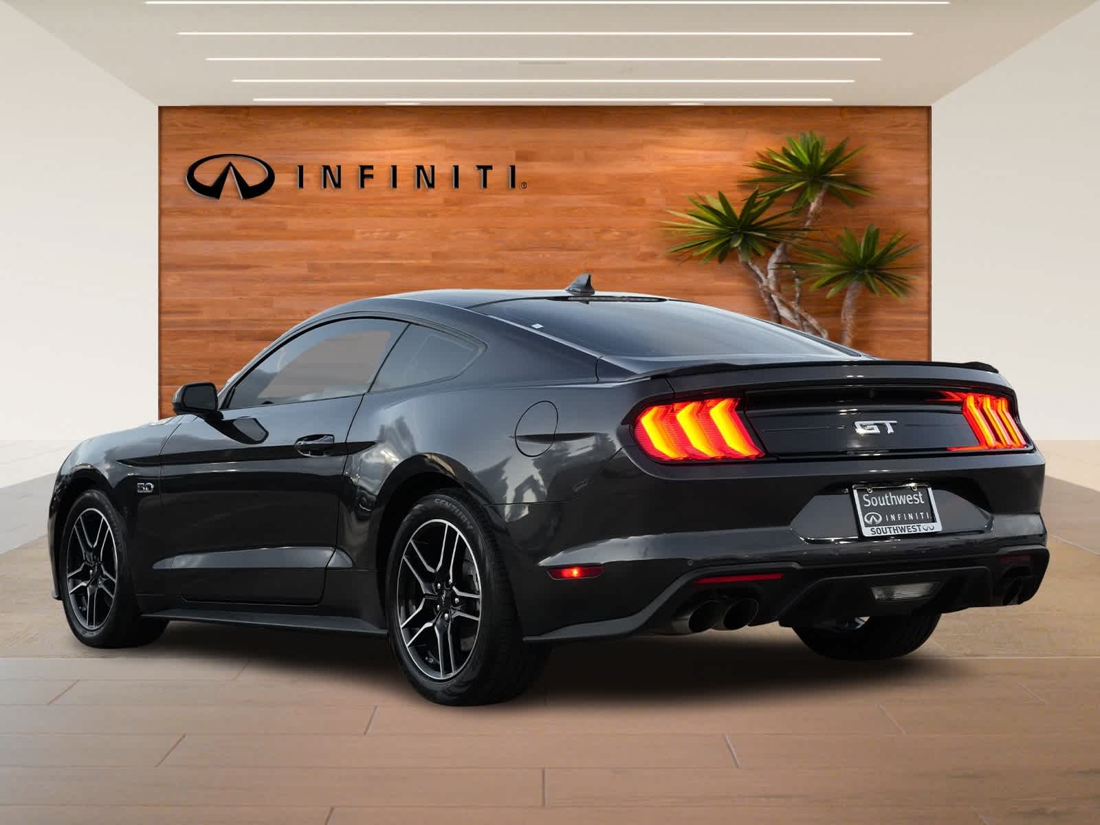 Thumbnail: 2022 Ford Mustang - 5