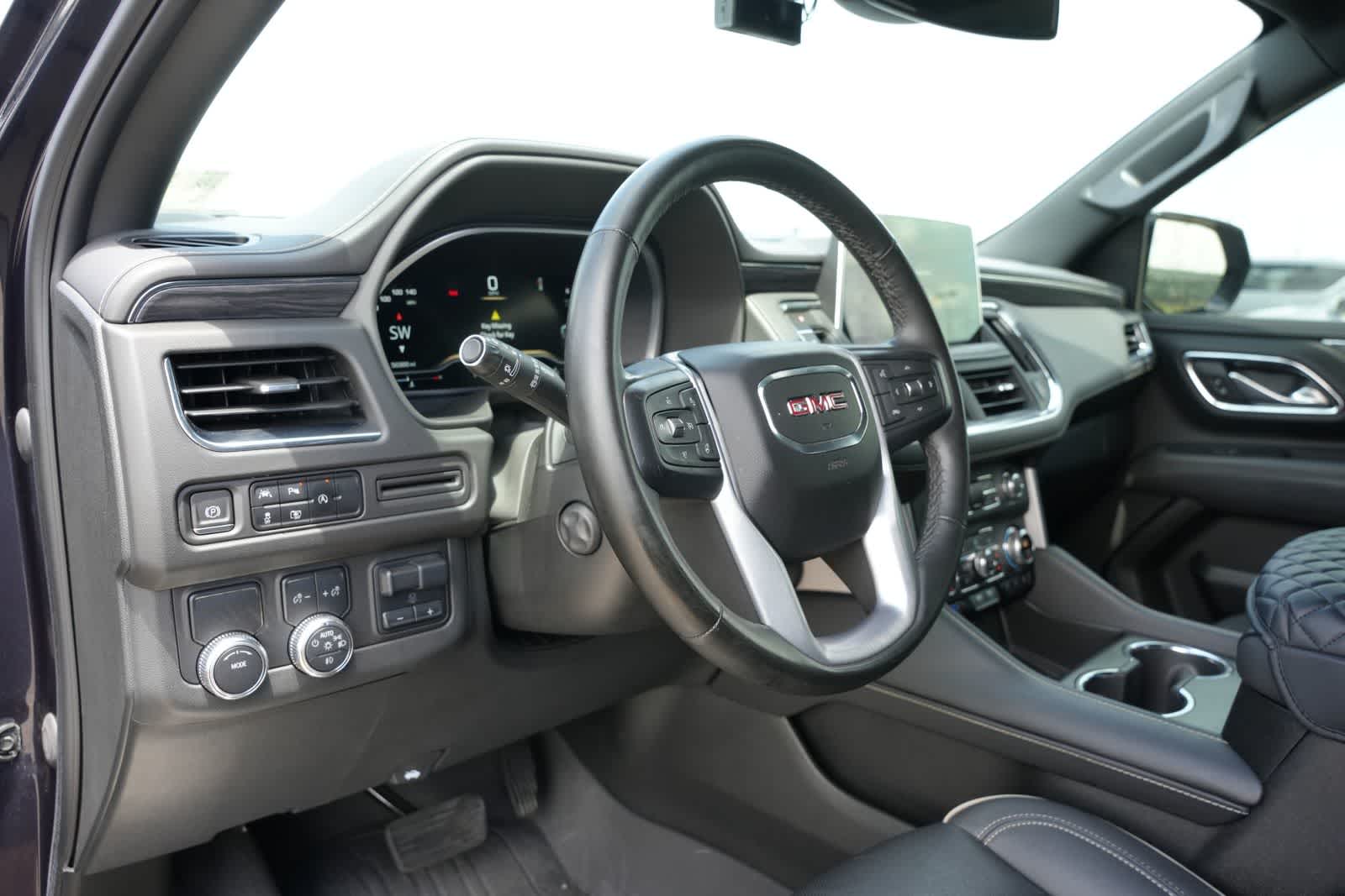 Thumbnail: 2023 GMC Yukon - 15