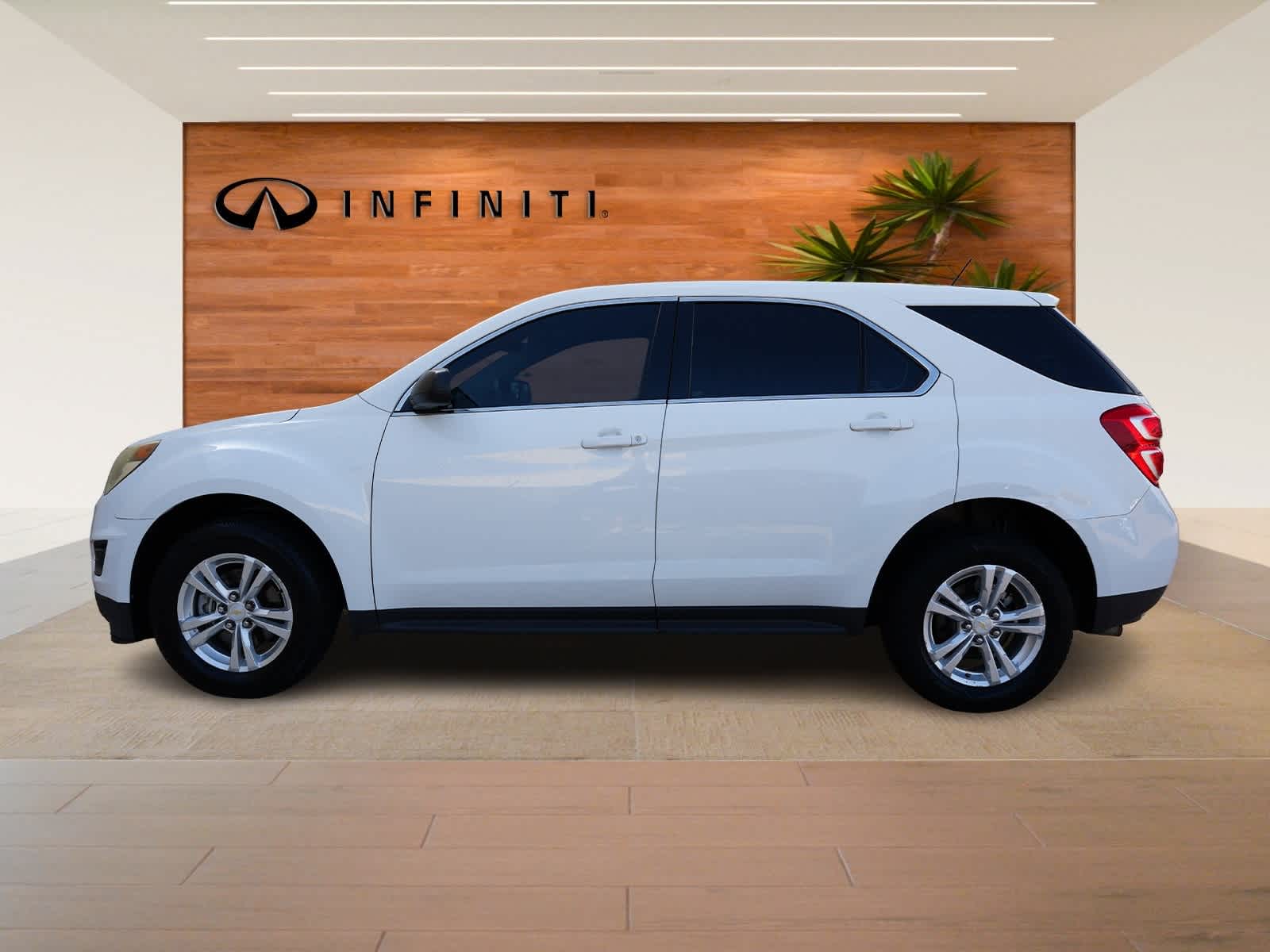 Thumbnail: 2016 Chevrolet Equinox - 4