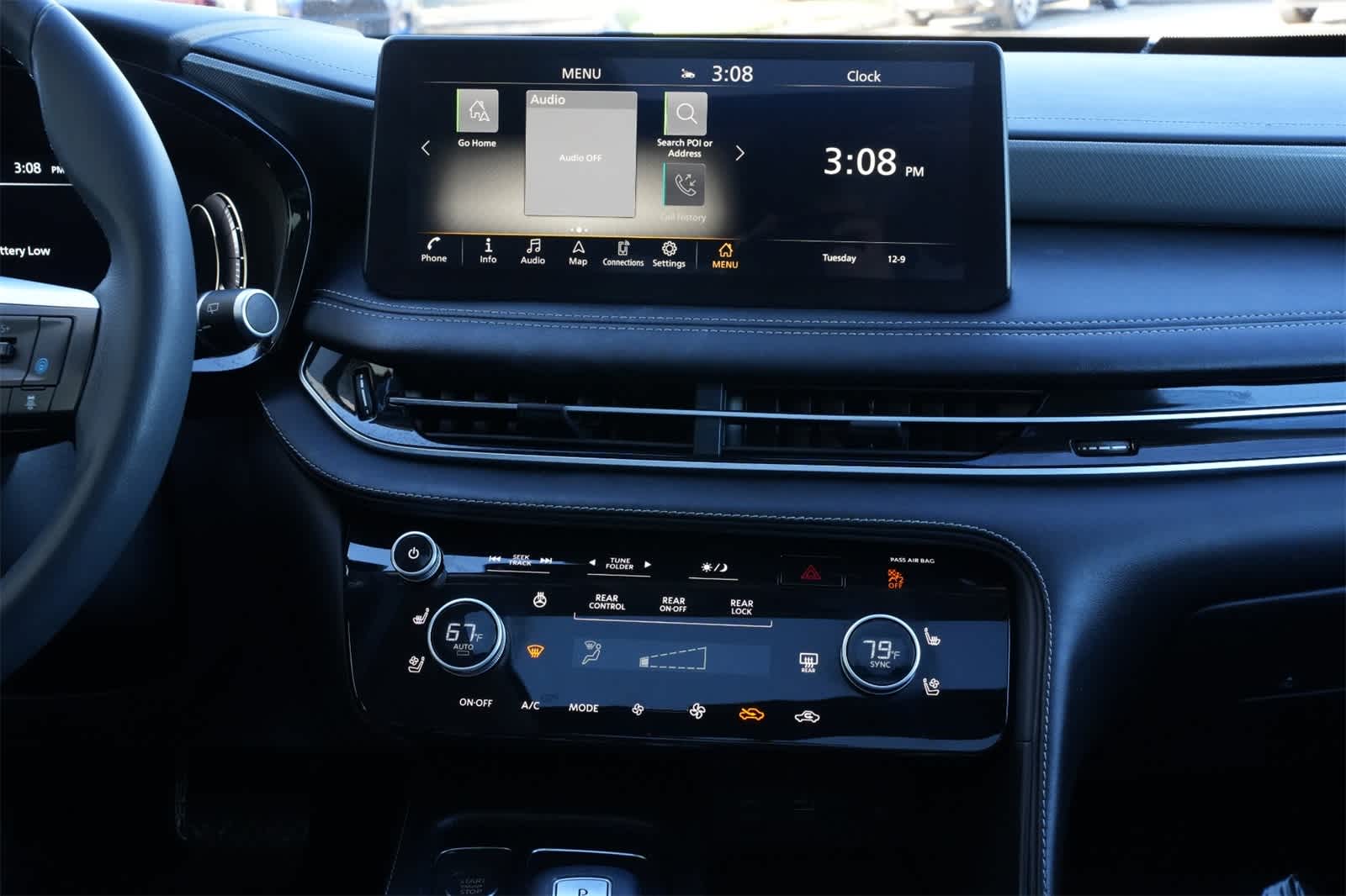 Thumbnail: 2023 INFINITI QX60 - 13