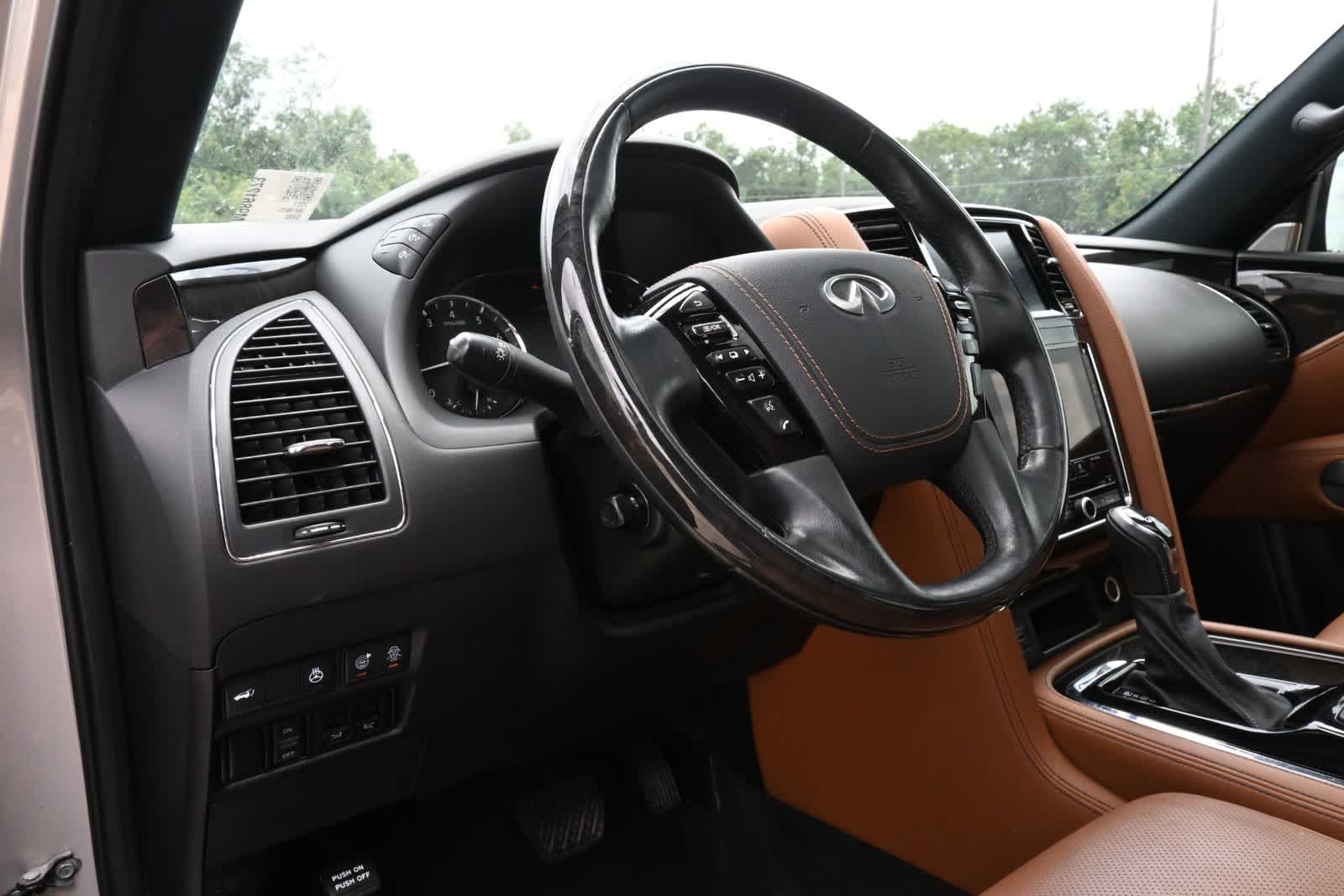 Thumbnail: 2021 INFINITI QX80 - 16