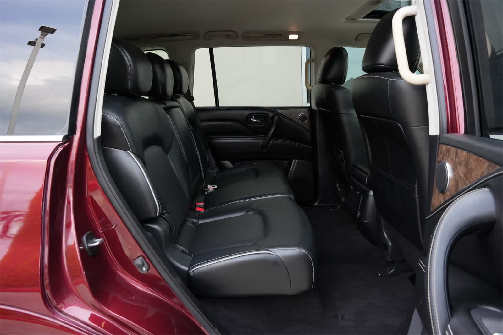 Thumbnail: 2021 INFINITI QX80 - 21