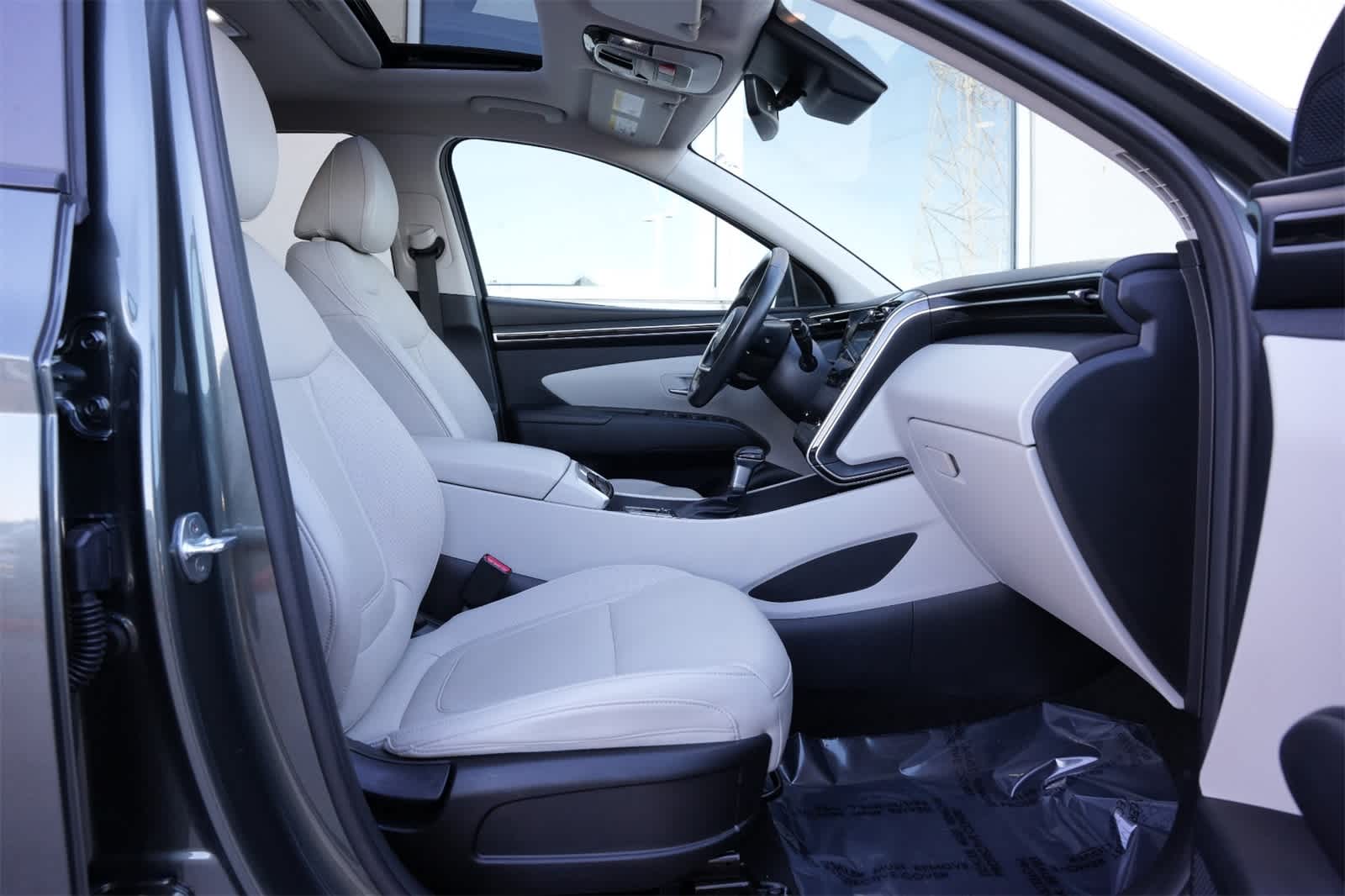 Thumbnail: 2023 Hyundai Tucson - 23