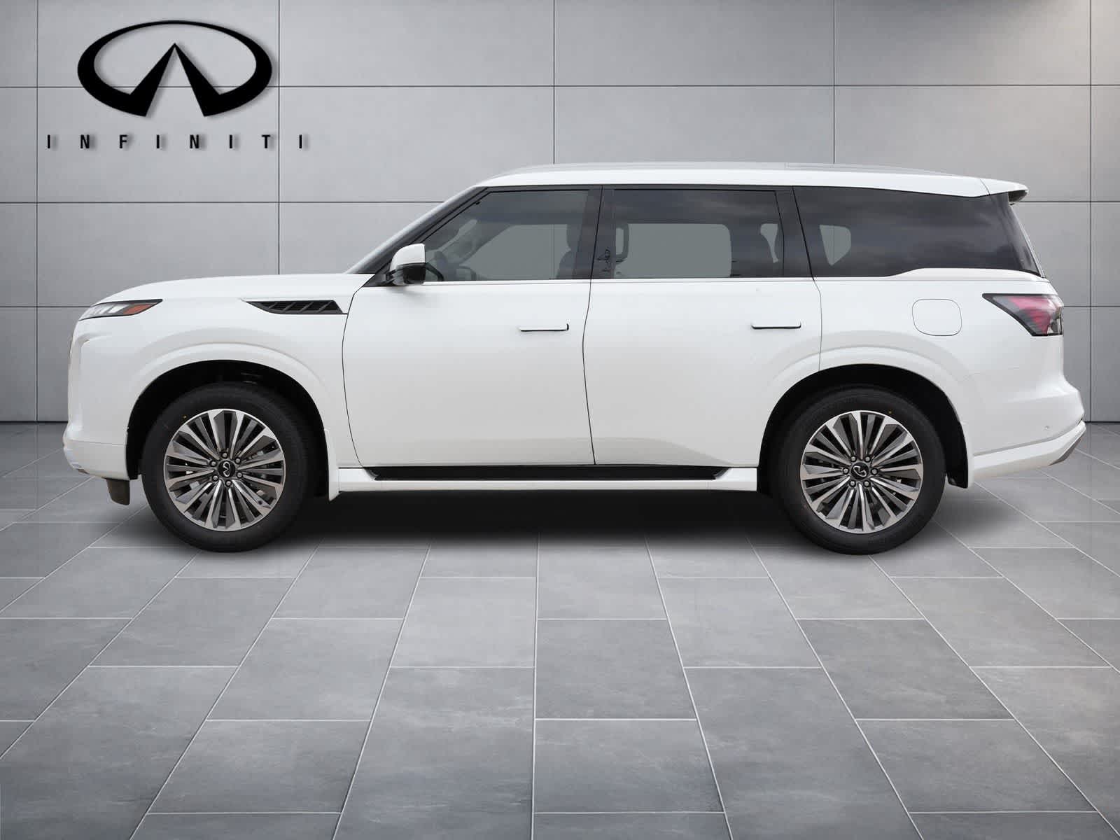 Thumbnail: 2026 INFINITI QX80 - 4