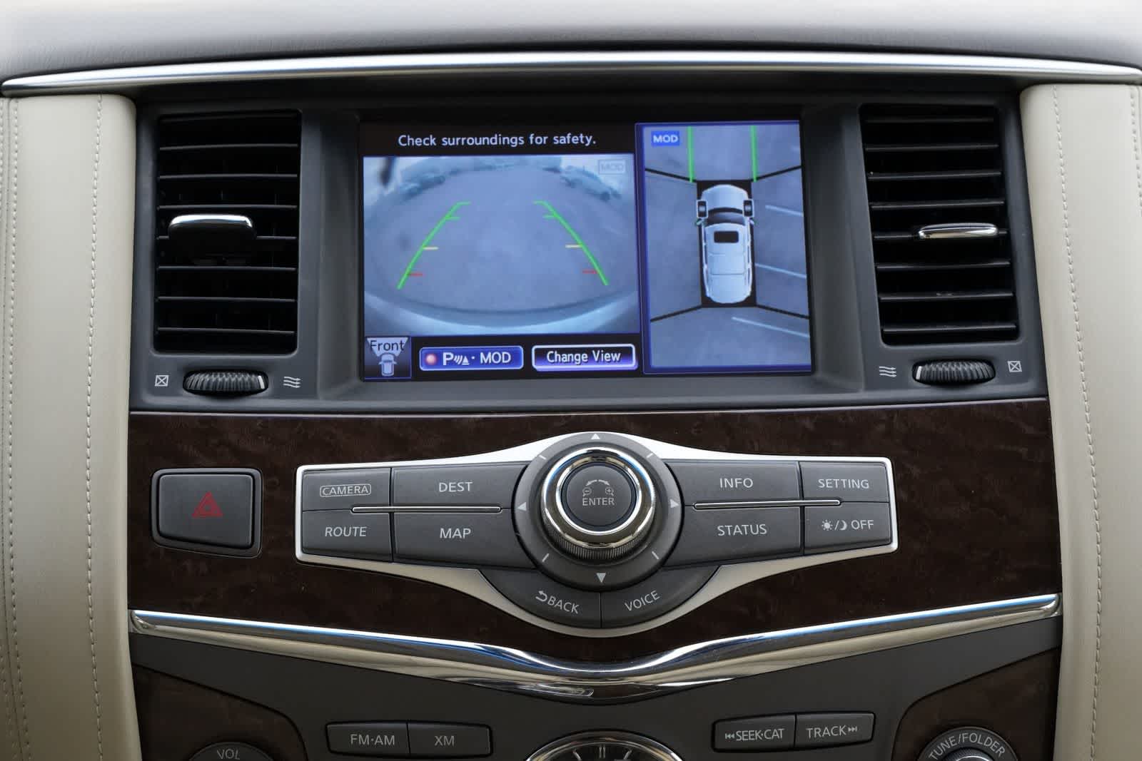 Thumbnail: 2016 INFINITI QX80 - 14