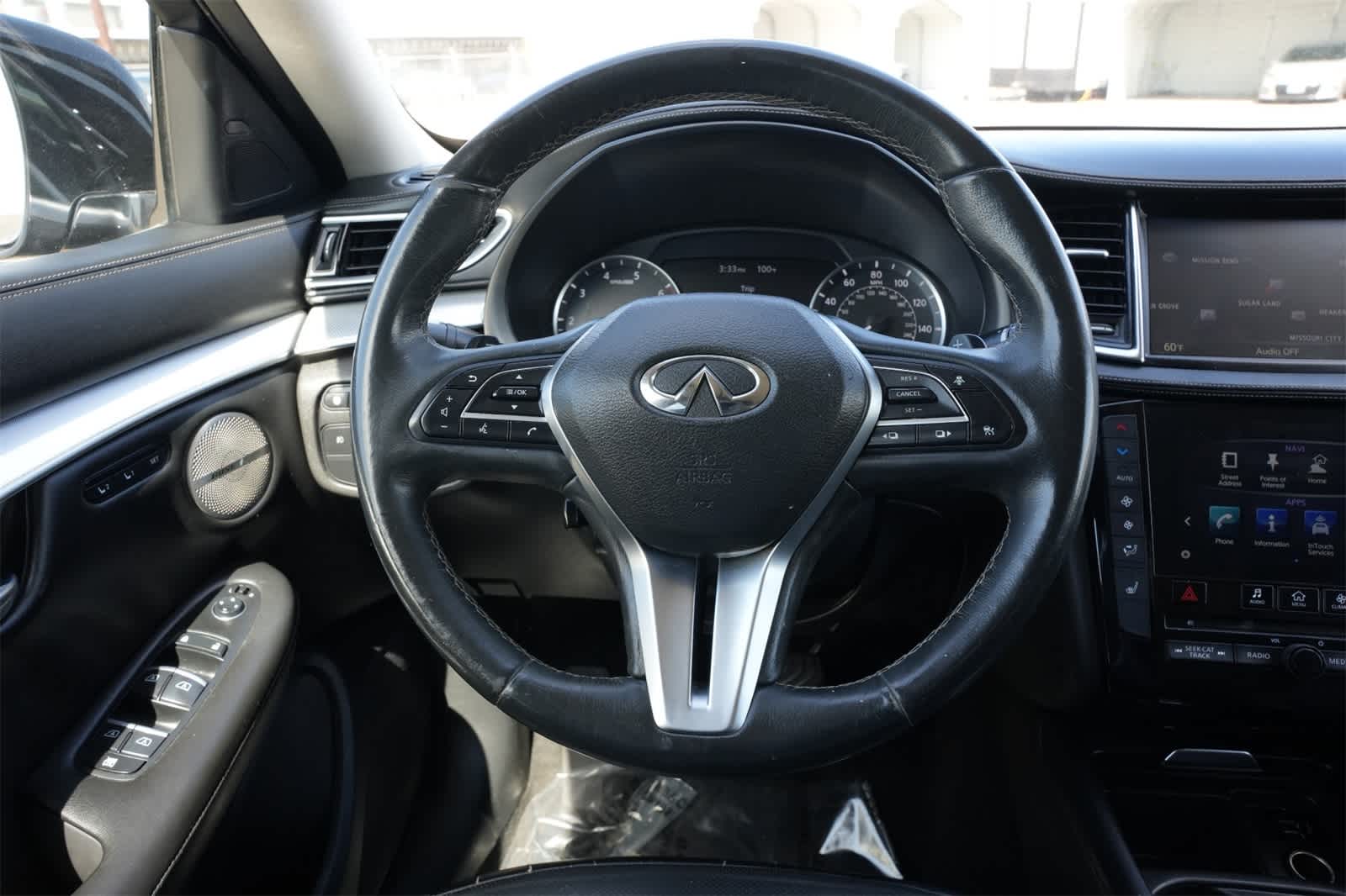 Thumbnail: 2019 INFINITI QX50 - 9