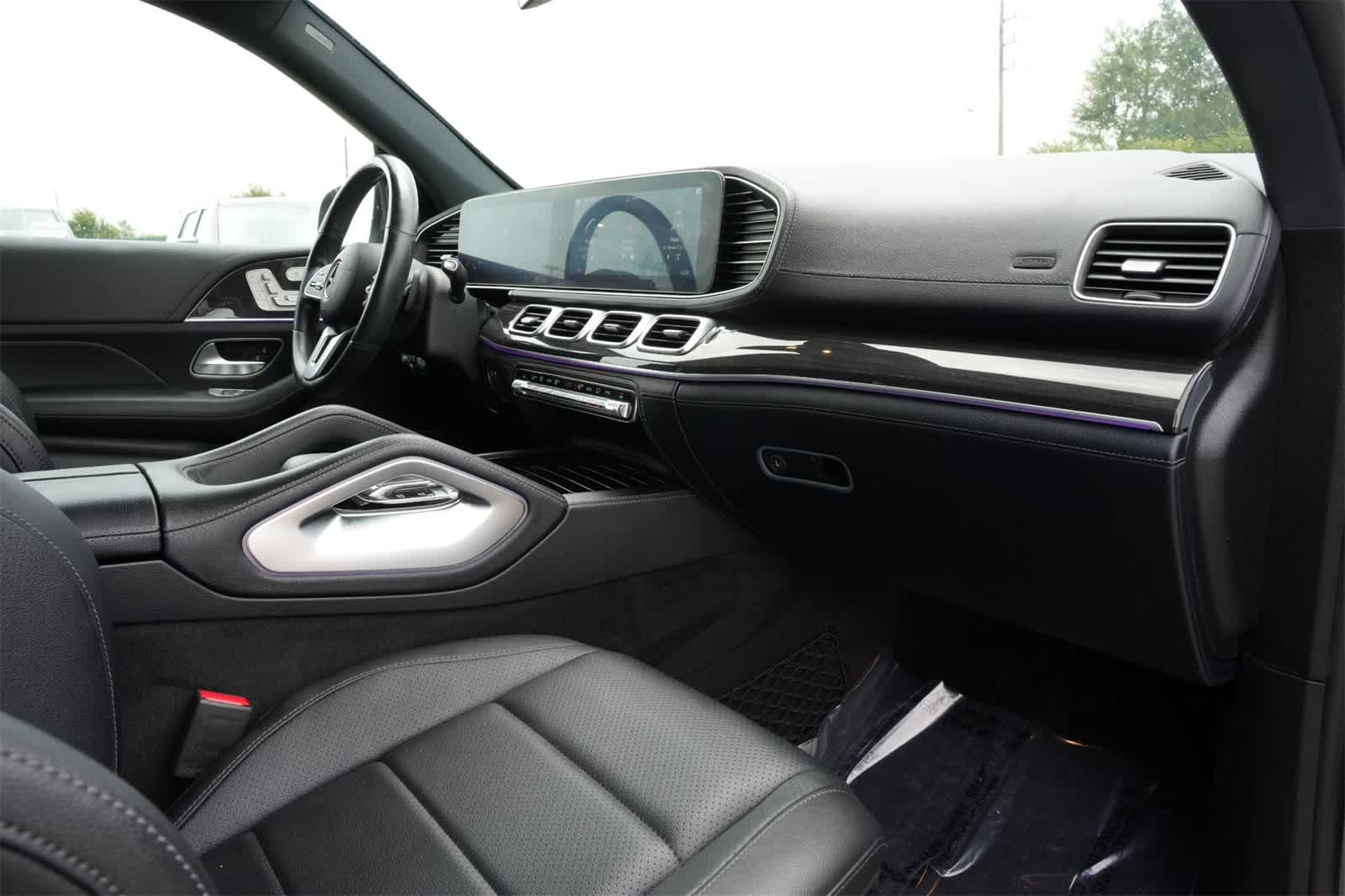 Thumbnail: 2020 Mercedes-Benz GLE - 23